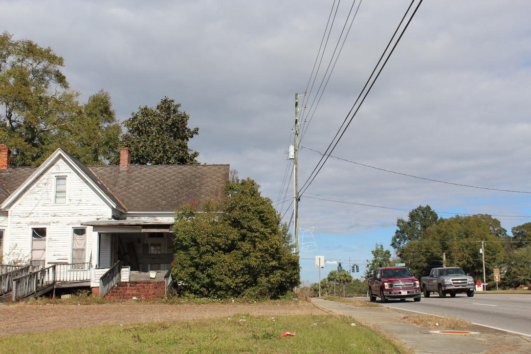 Best price on Hwy 331 between I-10 and Hwy 90. High traffic area. 150 feet of Hwy frontage on 331. corner lot. 3254 S.F. historical home. Great visibility. smart investment.