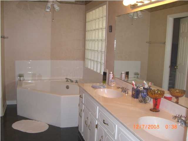 HOLLEY BY THE SEA - Residential Lease