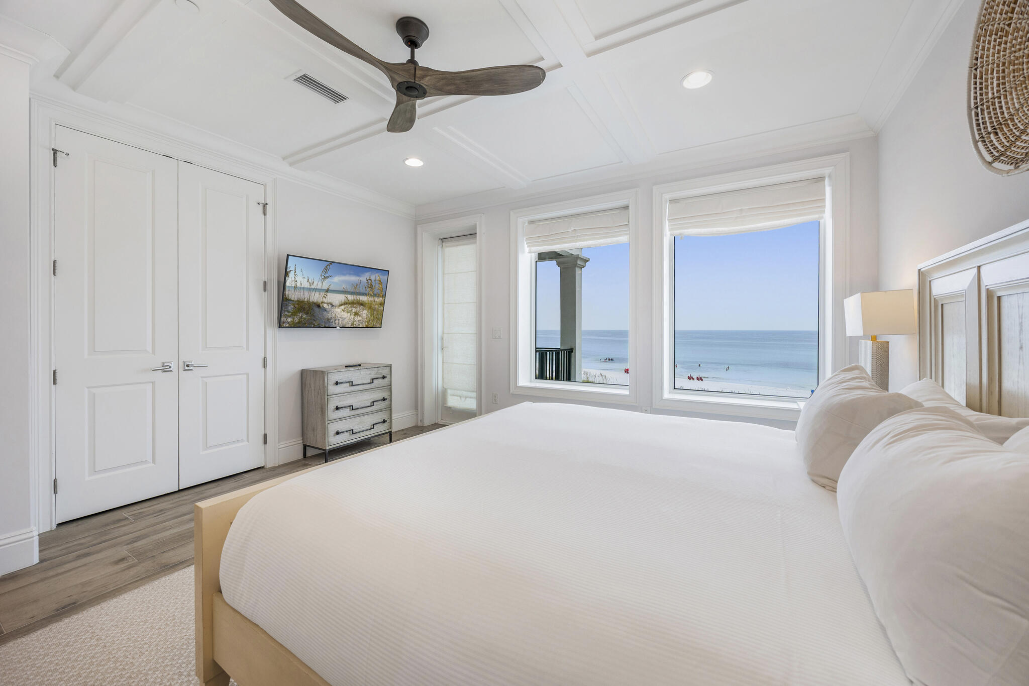 BEACHSIDE ESTATES - Residential