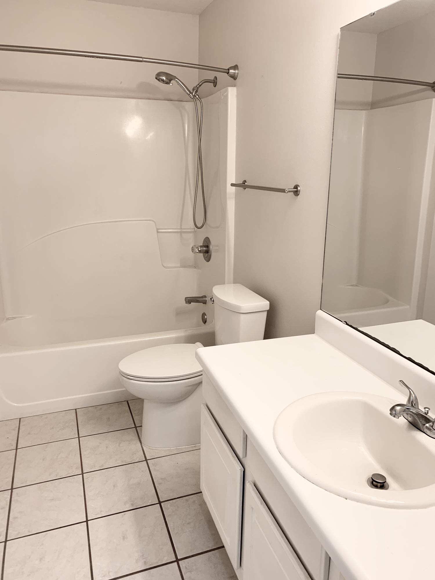 CAMBRIDGE VILLAGE T/H - Residential Lease