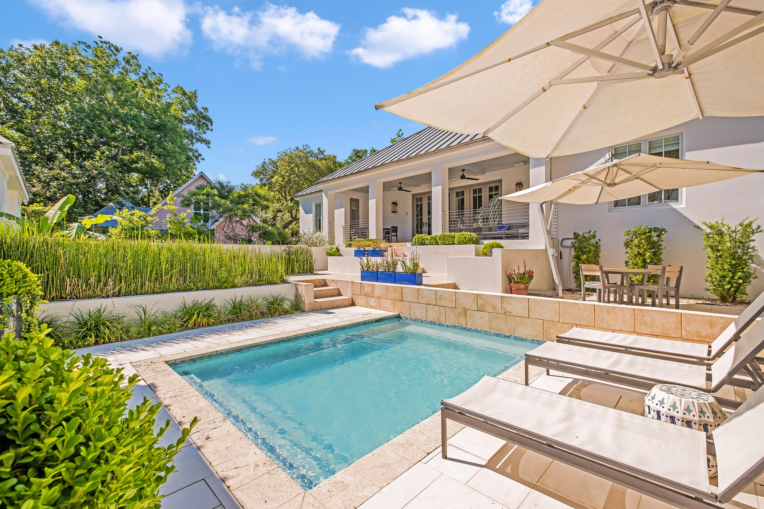 SEAGROVE 5TH ADDN - Residential