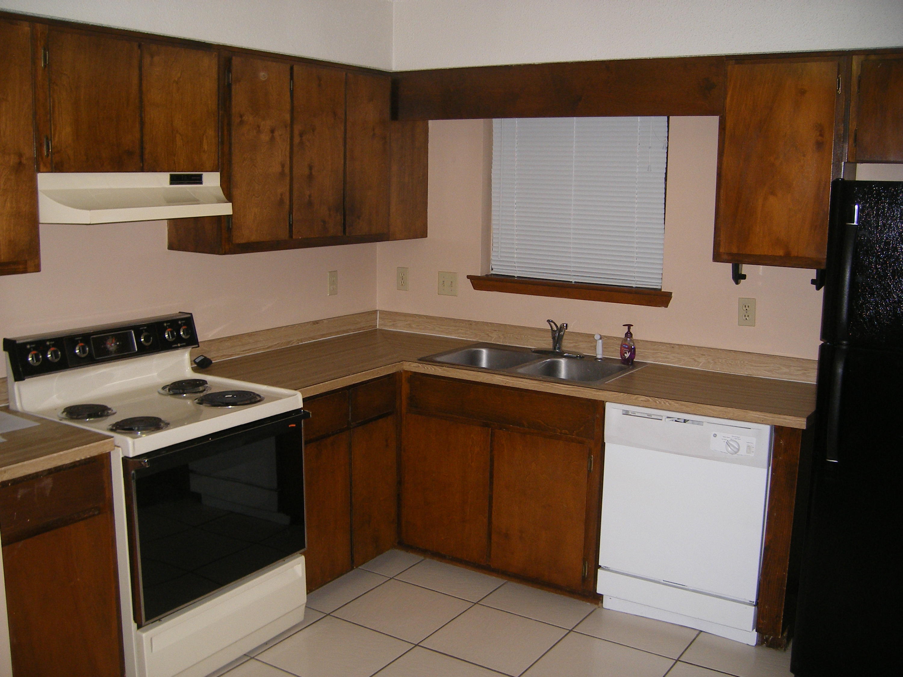 SANDY LAKES ESTATES - Residential Lease