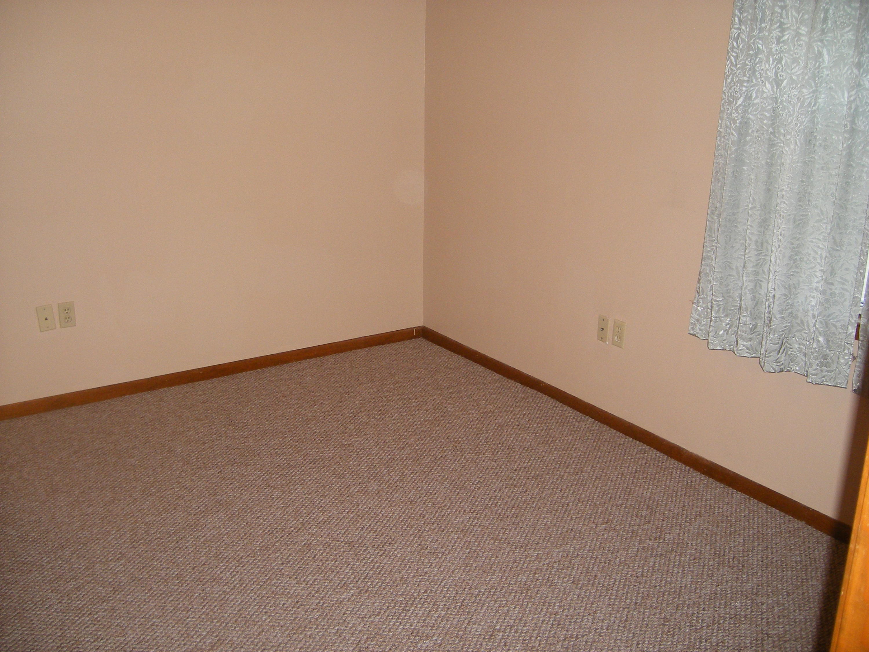 SANDY LAKES ESTATES - Residential Lease