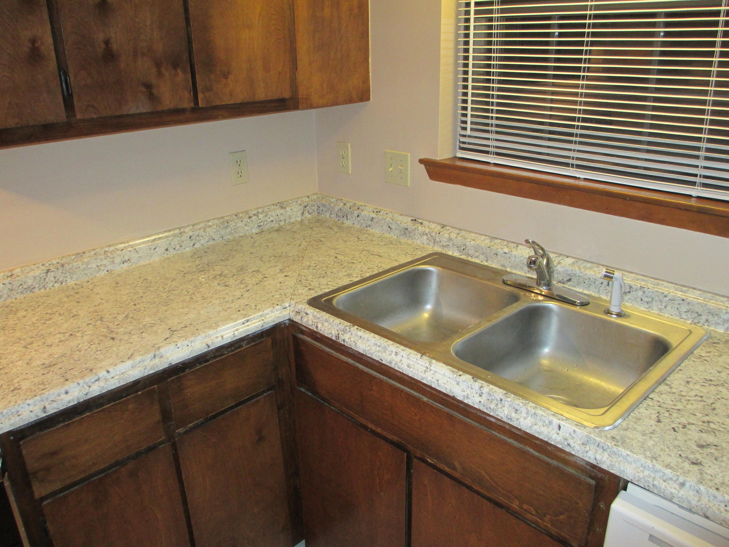 SANDY LAKES ESTATES - Residential Lease