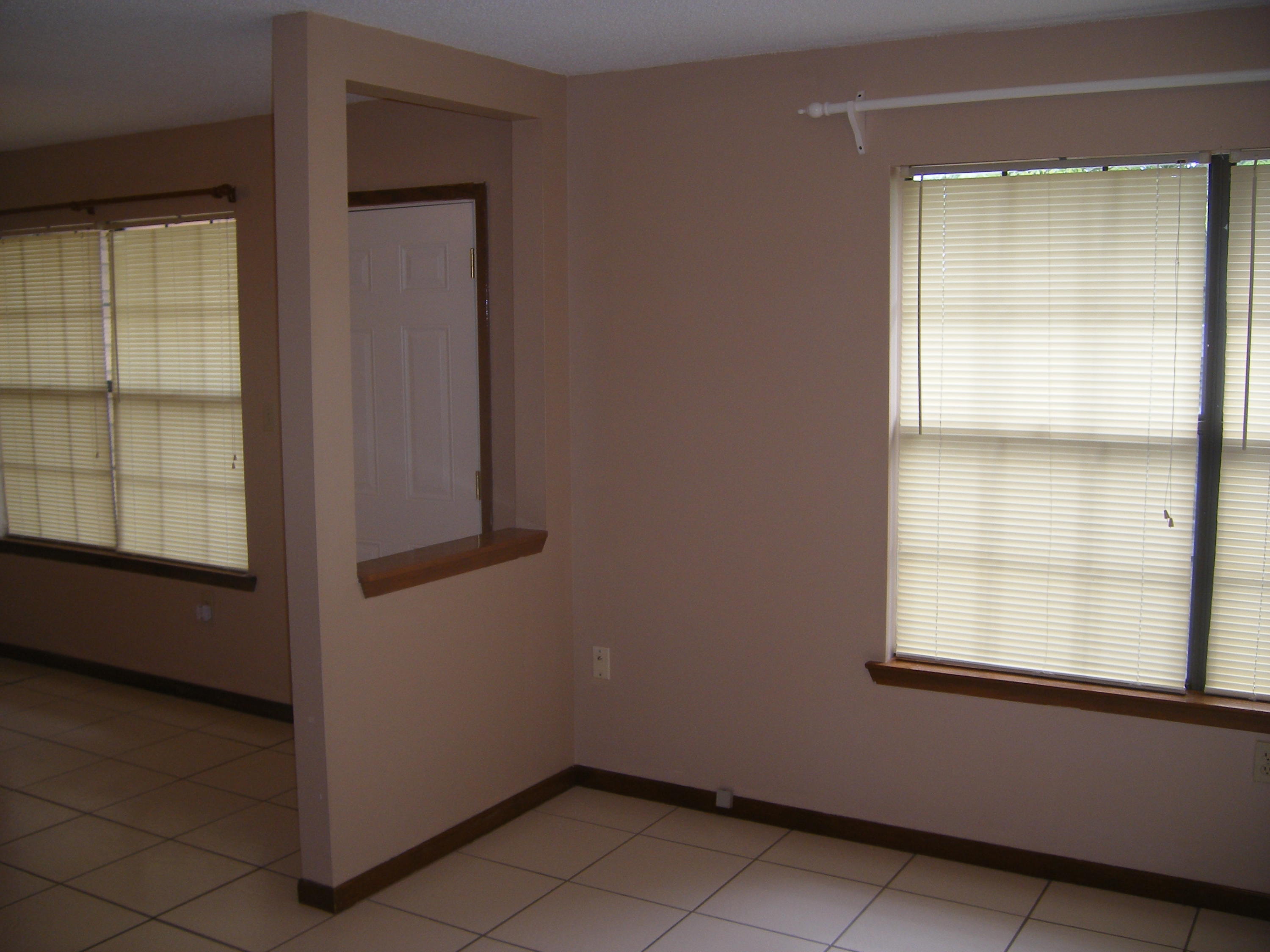 SANDY LAKES ESTATES - Residential Lease