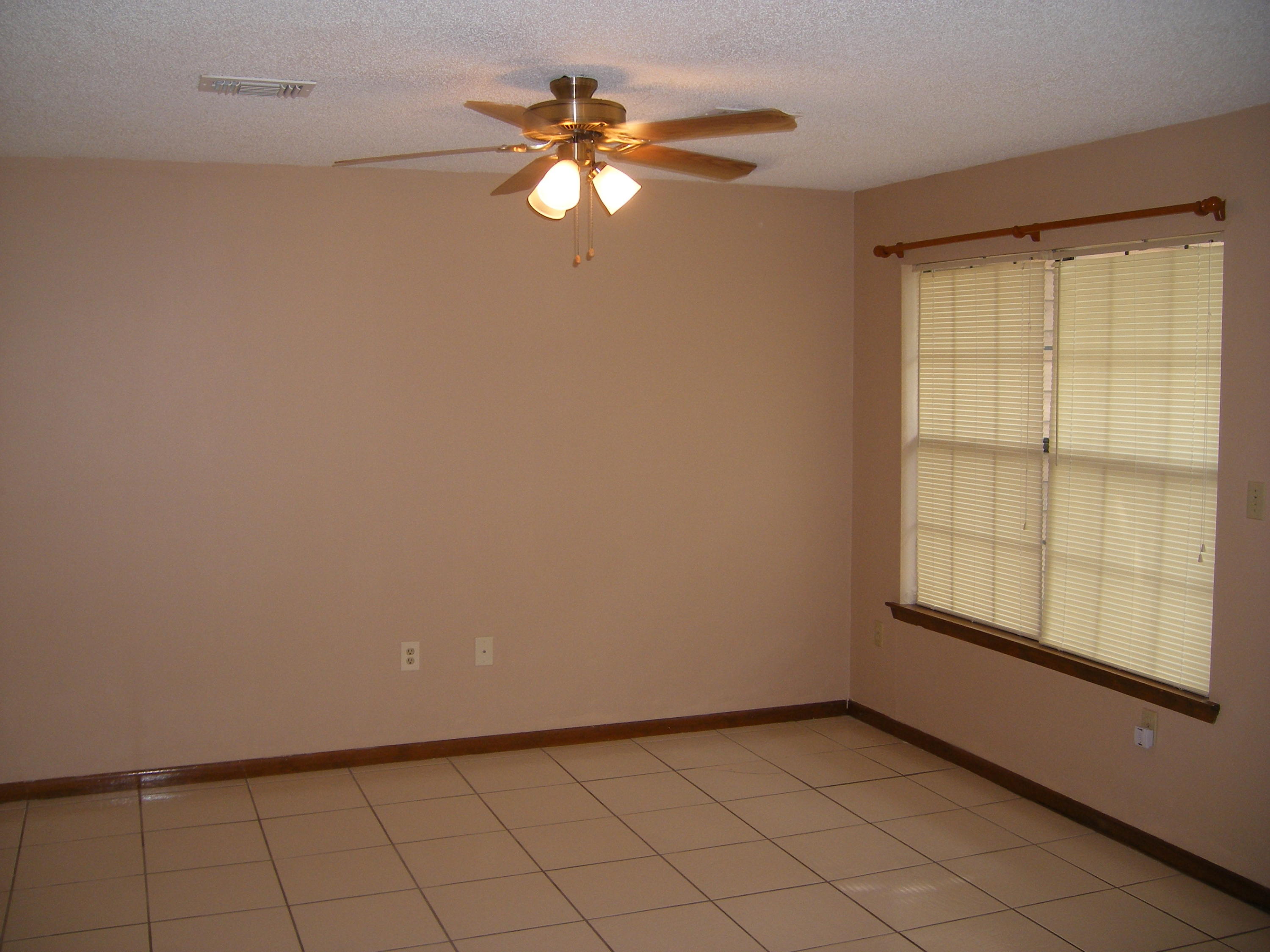SANDY LAKES ESTATES - Residential Lease