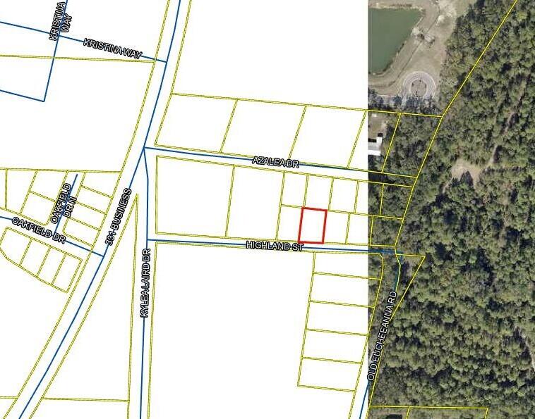 Vacant Lot between the Elementary and Middle Schools.   Power, Water Taps and Sewer Taps available.  No CC&Rs and No HOA dues.