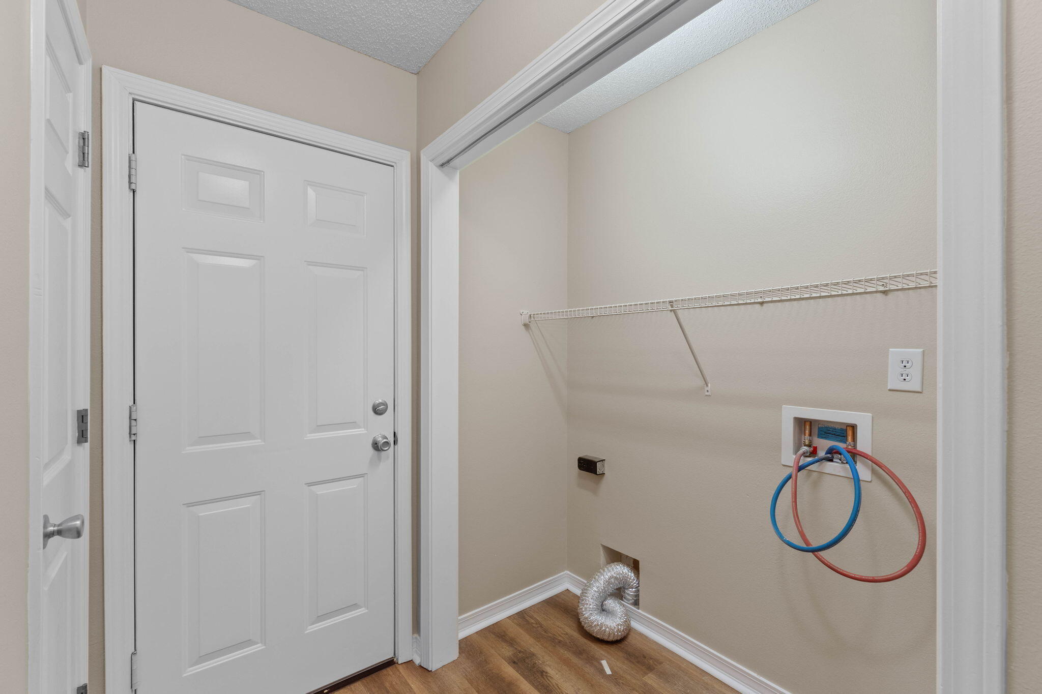 NAVARRE FIRST ADD - Residential