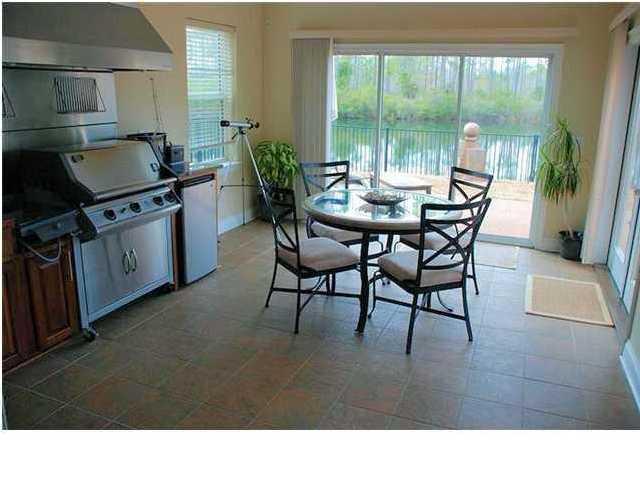 EMERALD LAKES PH 3 - Residential