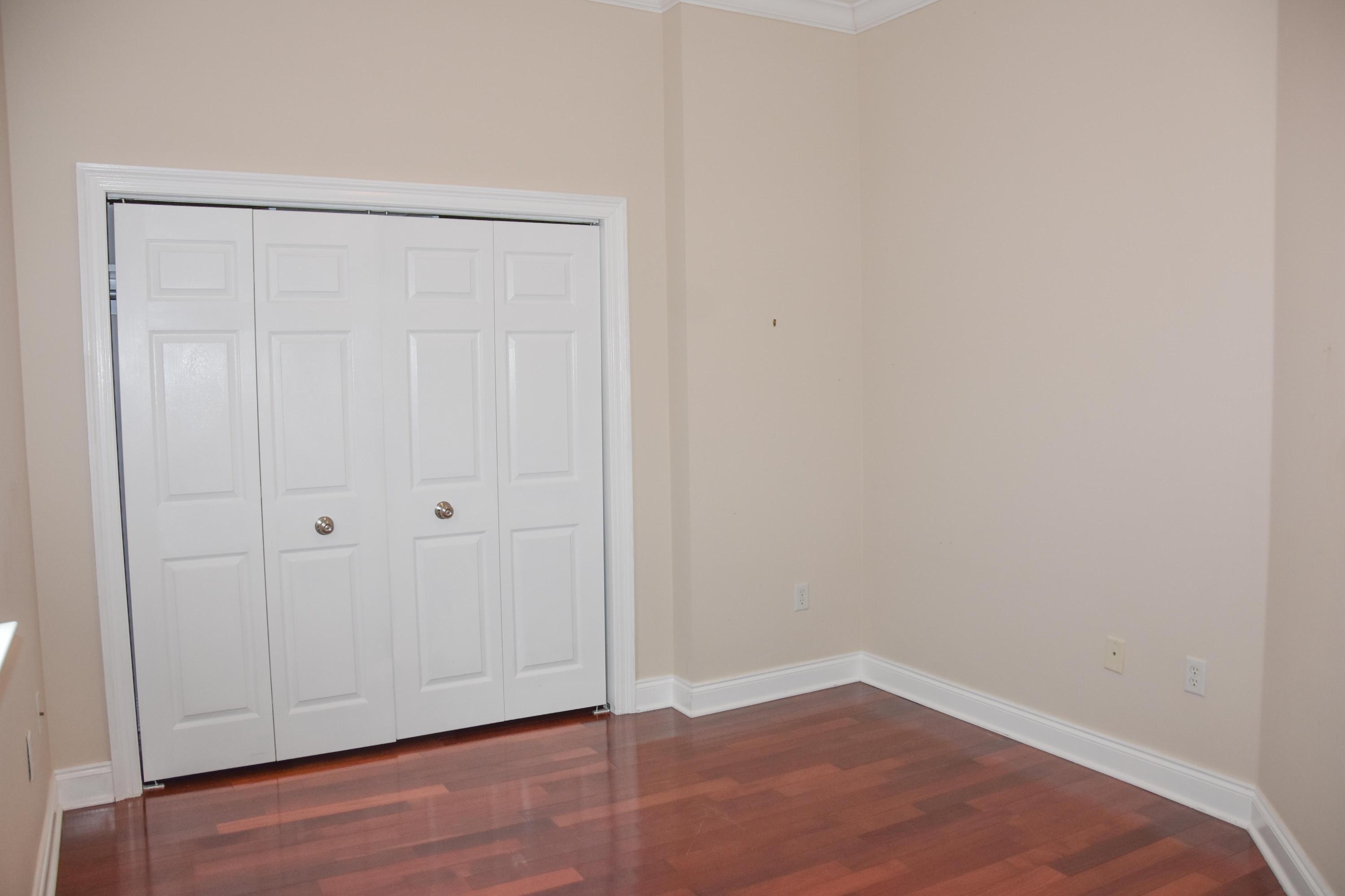 EMERALD LAKES PH 3 - Residential