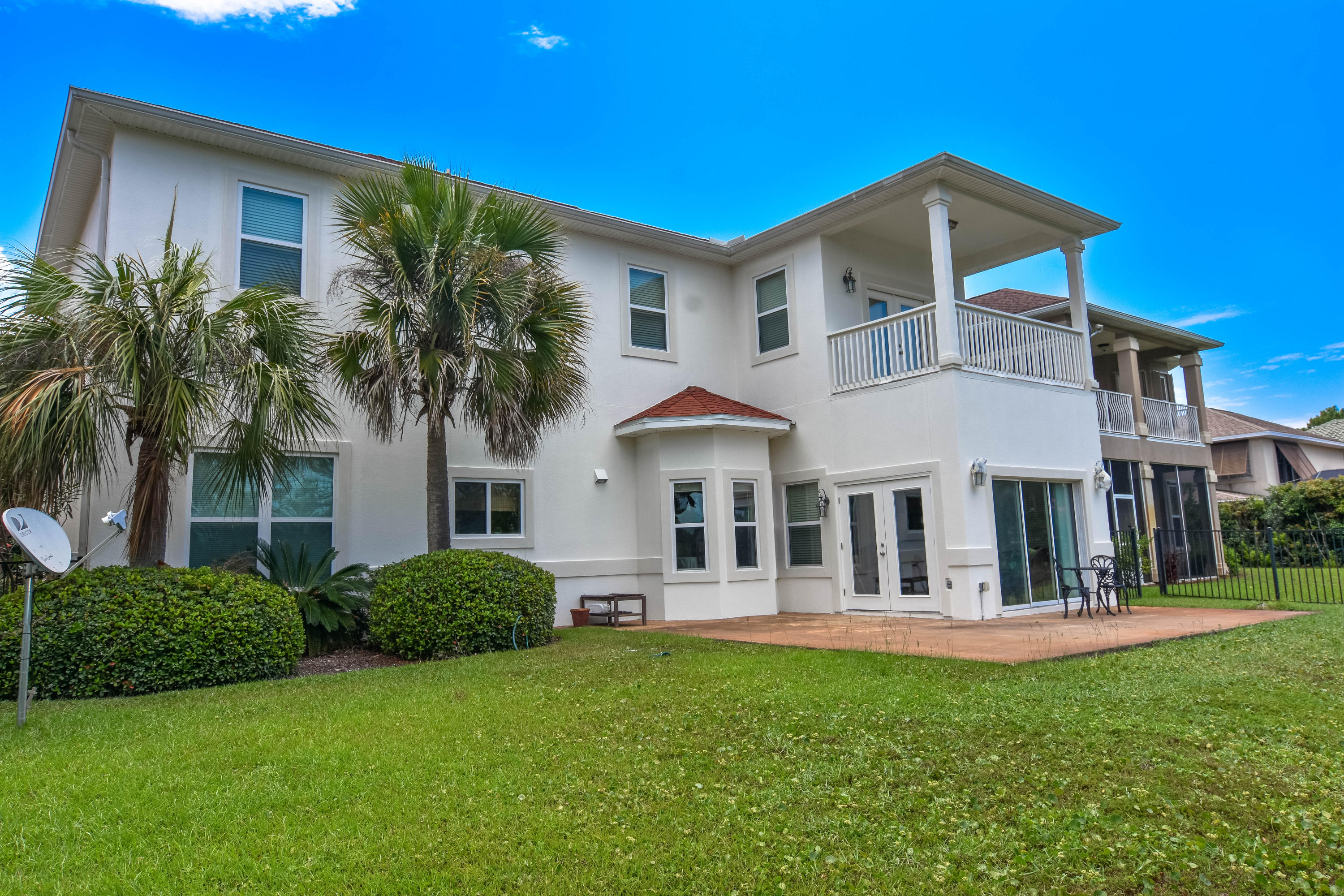 EMERALD LAKES PH 3 - Residential