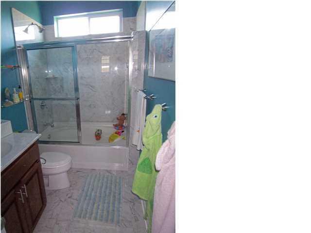 EMERALD LAKES PH 3 - Residential
