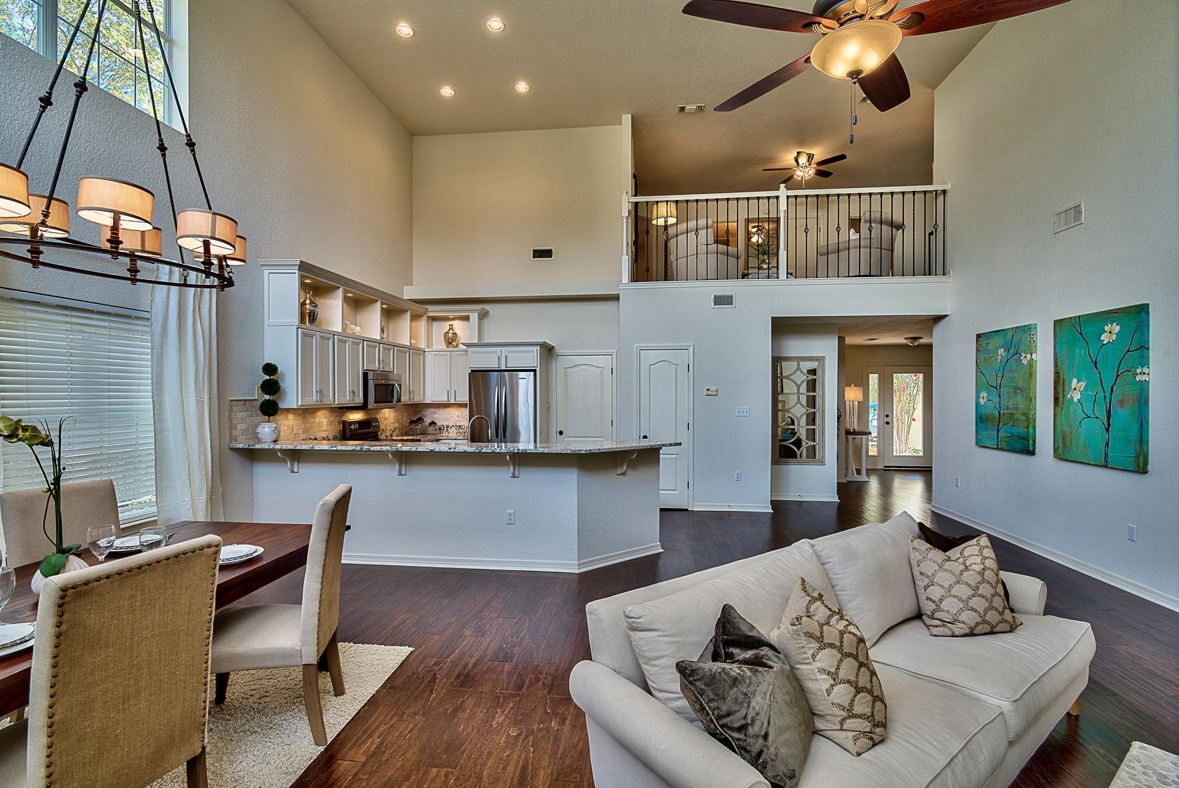 EMERALD LAKES PH 1 - Residential