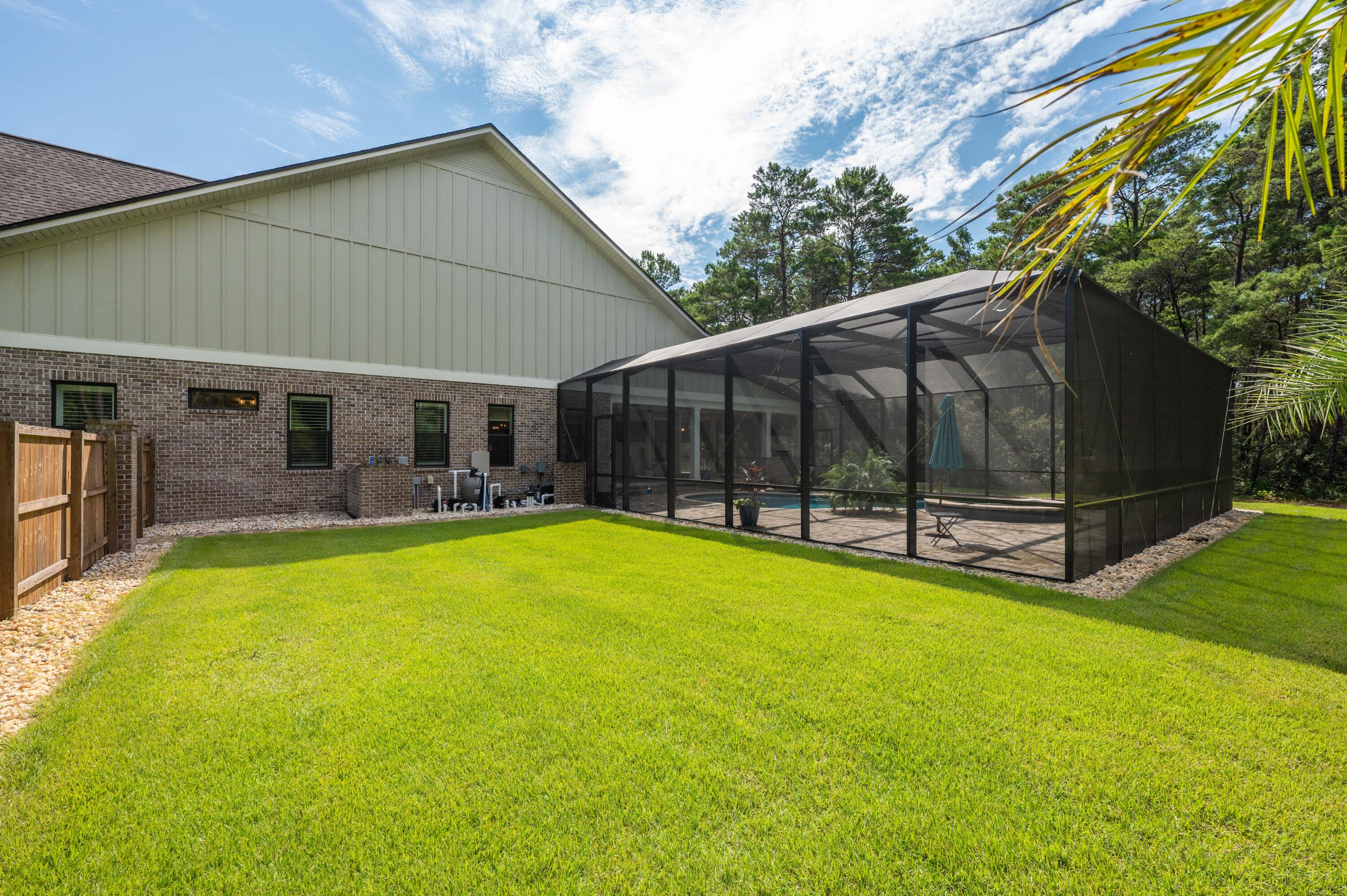 HUNTERS RUN S/D - Residential
