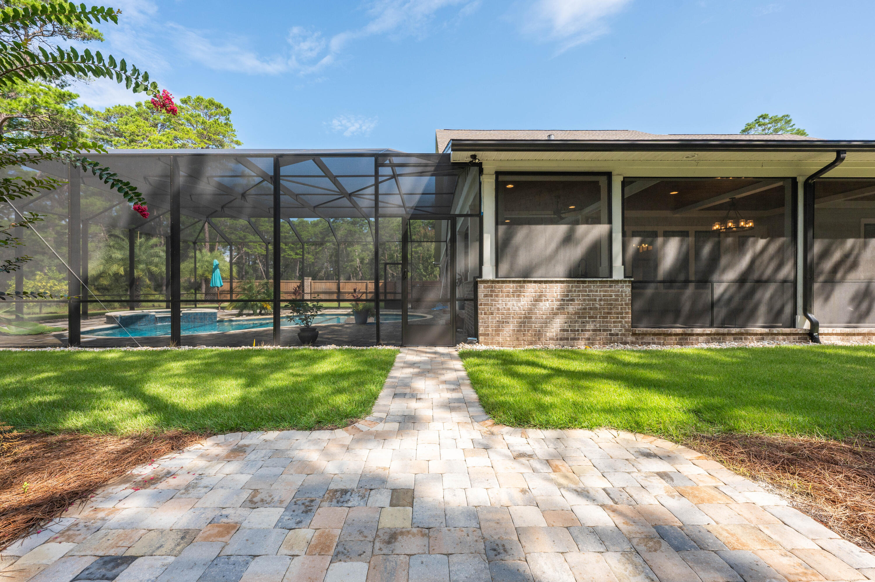 HUNTERS RUN S/D - Residential