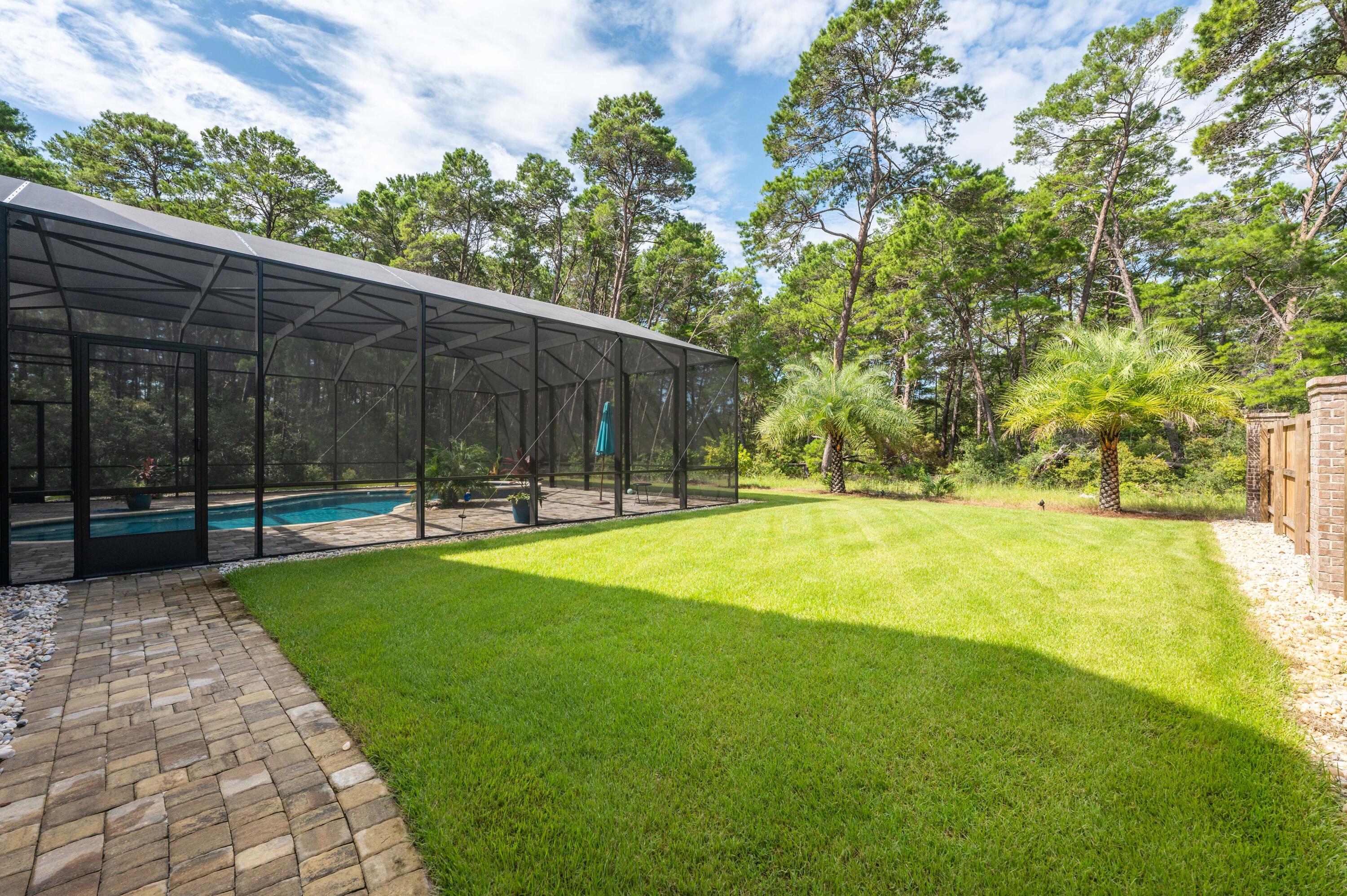 HUNTERS RUN S/D - Residential