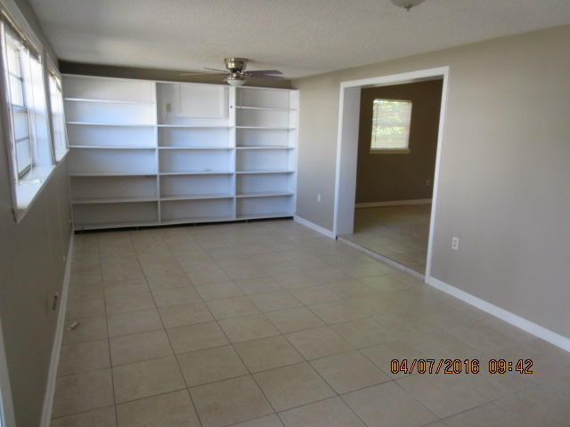 GREEN MEADOWS CONDO - Residential Lease