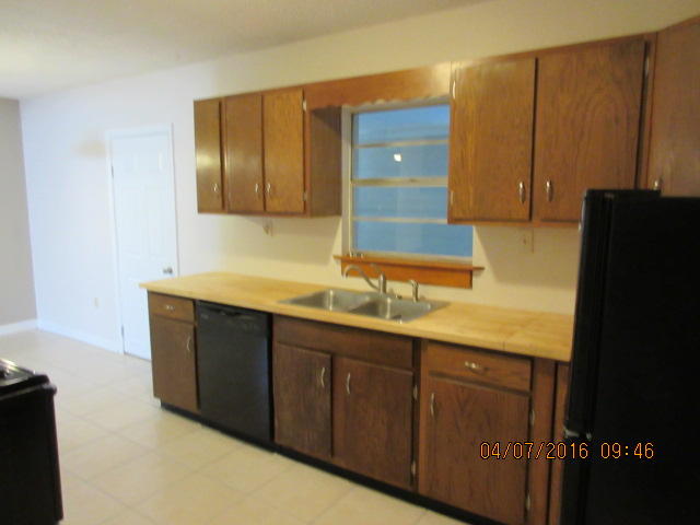 GREEN MEADOWS CONDO - Residential Lease