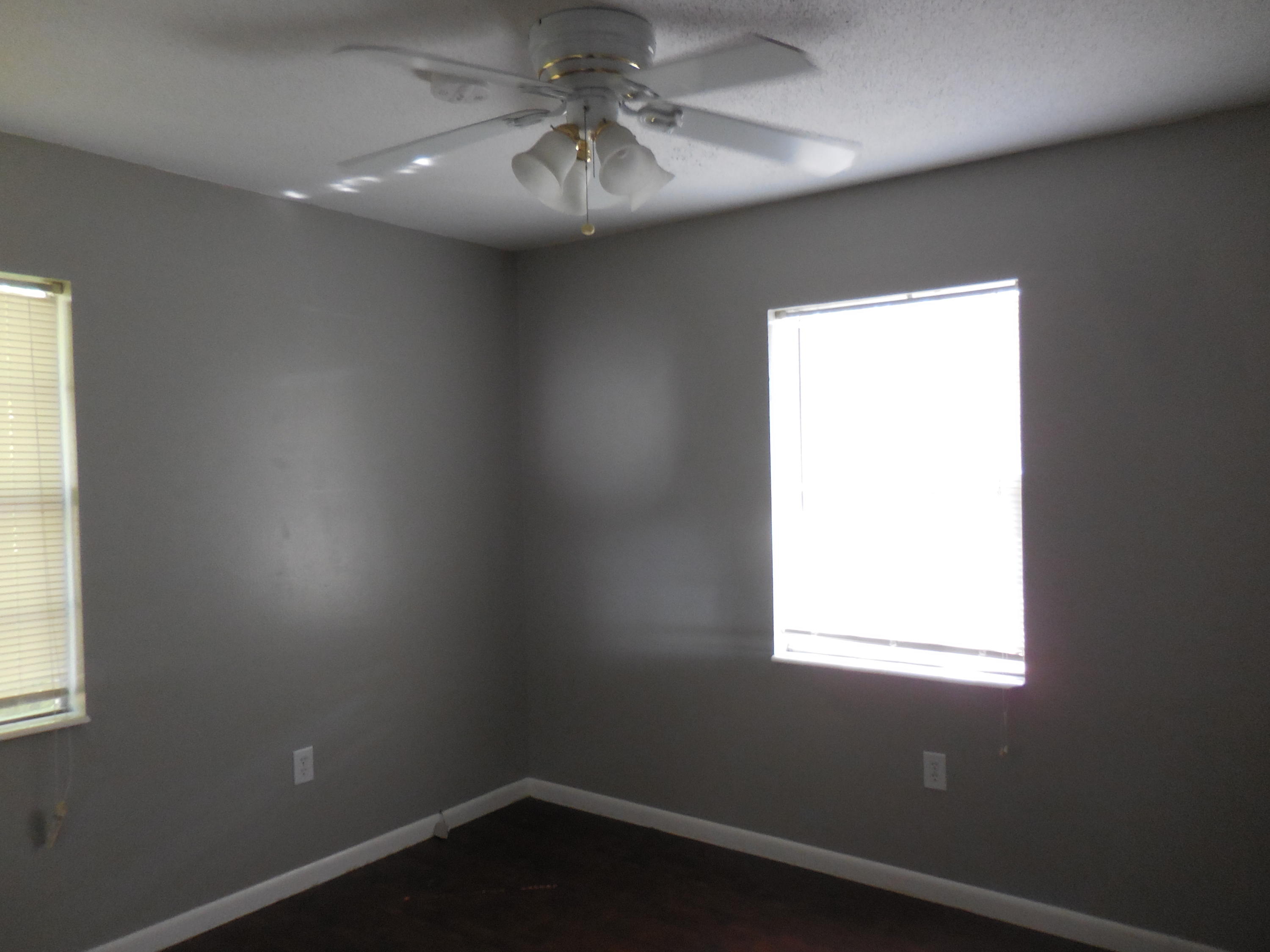 VALP P/C #6 W 25 FT OF LOT 5 ALL OF LOT 6 & E 25 FT OF LOT 7 BLK 51 - Residential Lease
