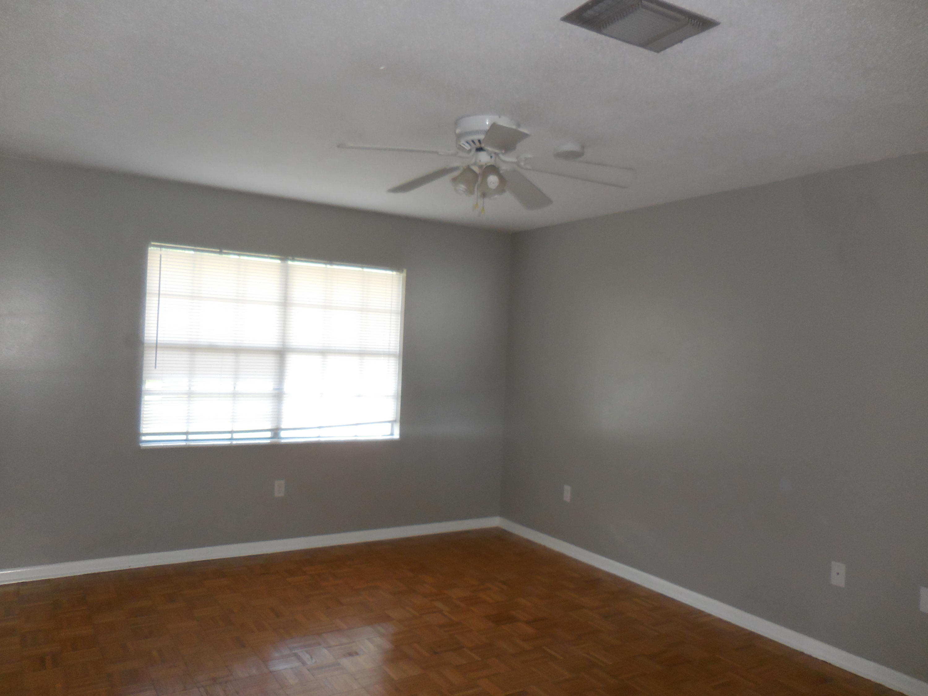 VALP P/C #6 W 25 FT OF LOT 5 ALL OF LOT 6 & E 25 FT OF LOT 7 BLK 51 - Residential Lease