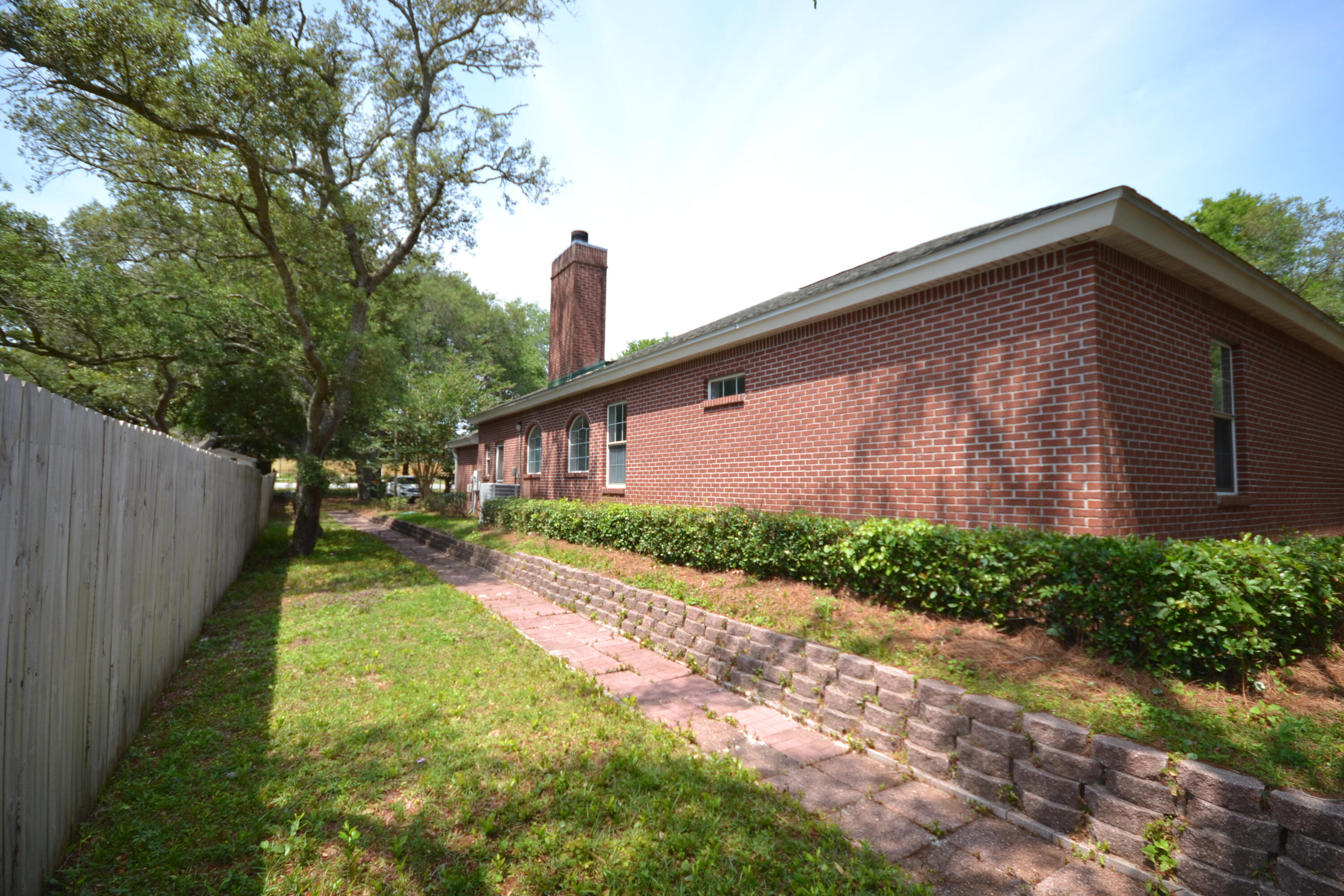 CAM ESTATES - Residential