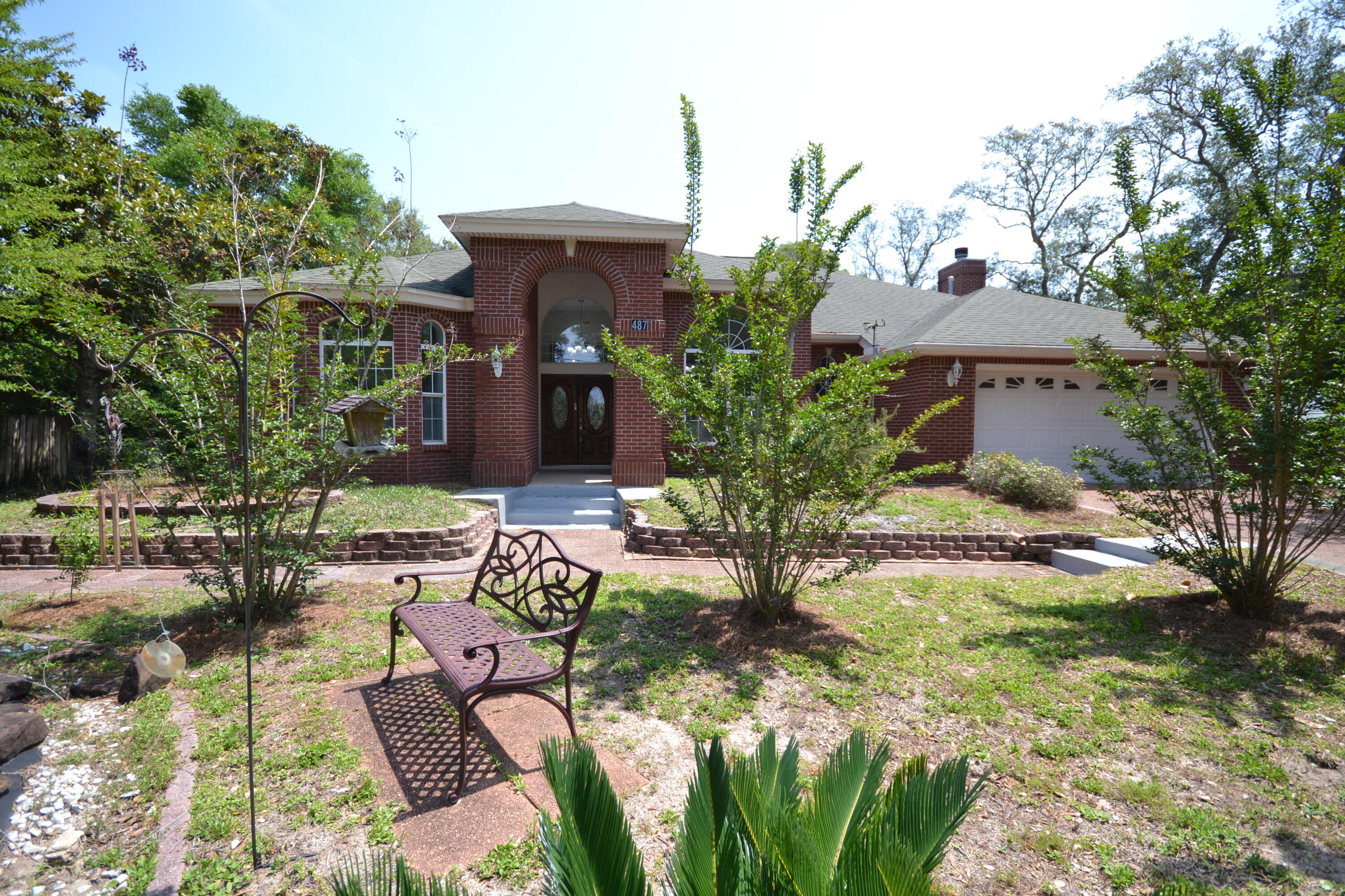 CAM ESTATES - Residential