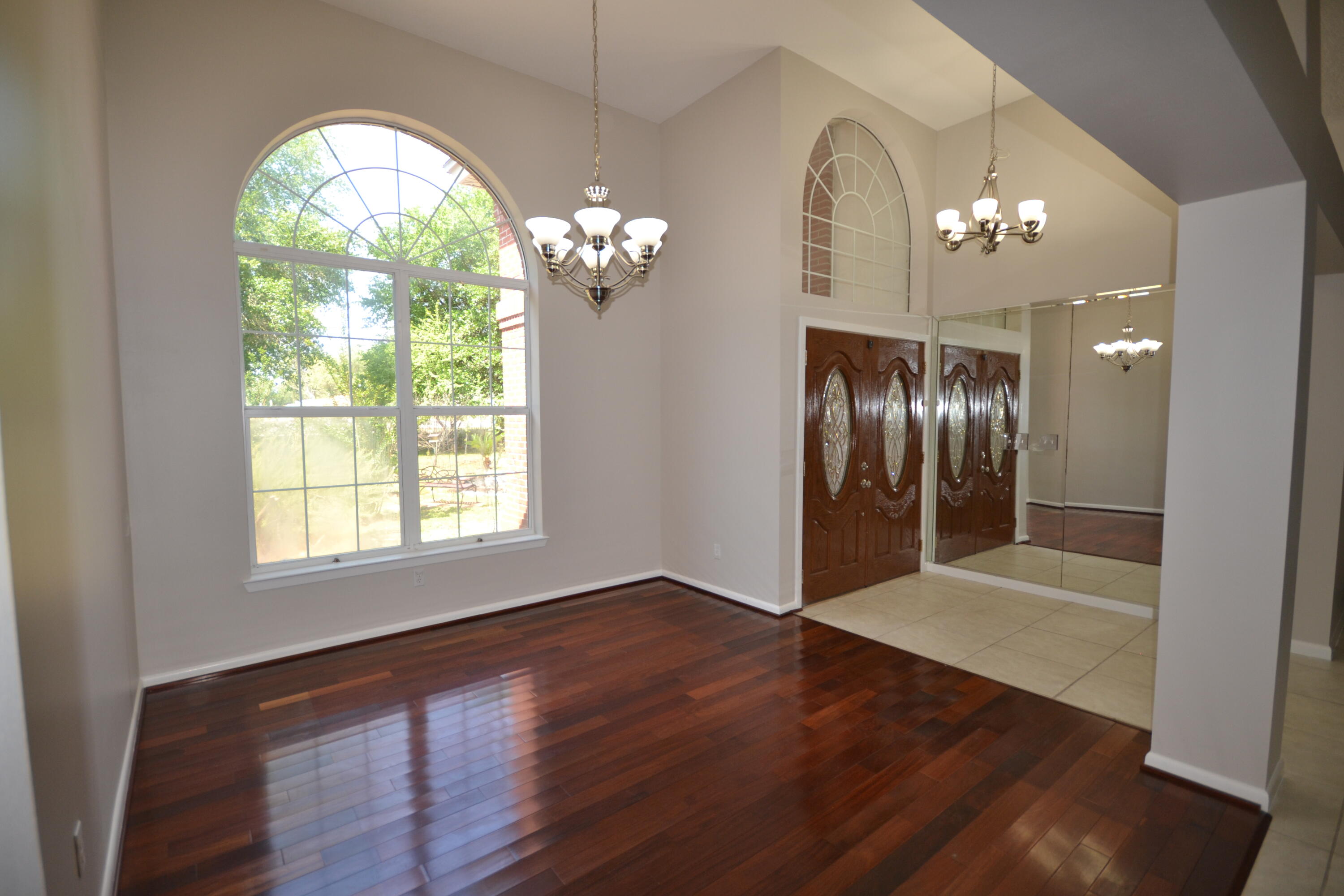 CAM ESTATES - Residential