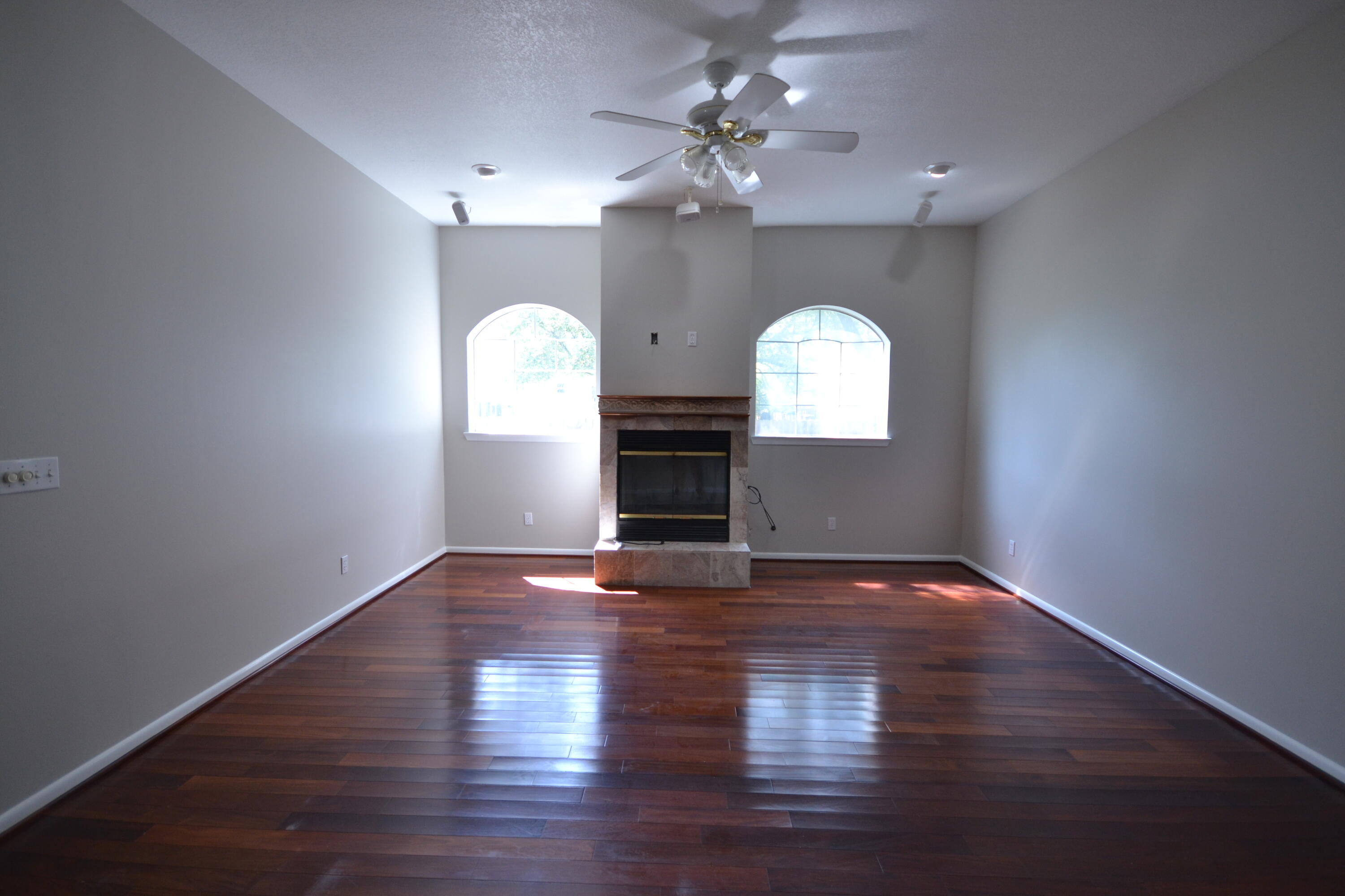 CAM ESTATES - Residential
