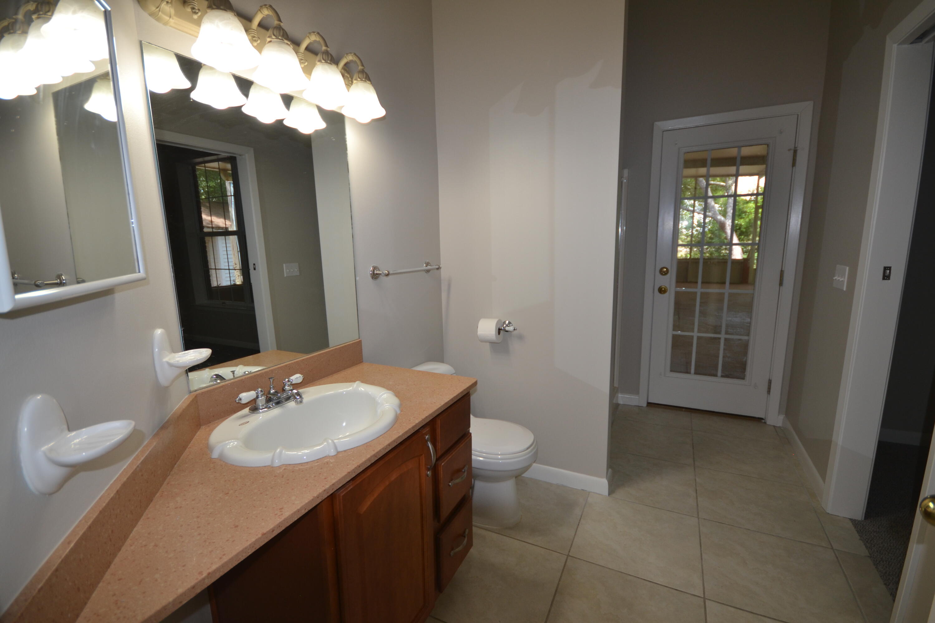 CAM ESTATES - Residential