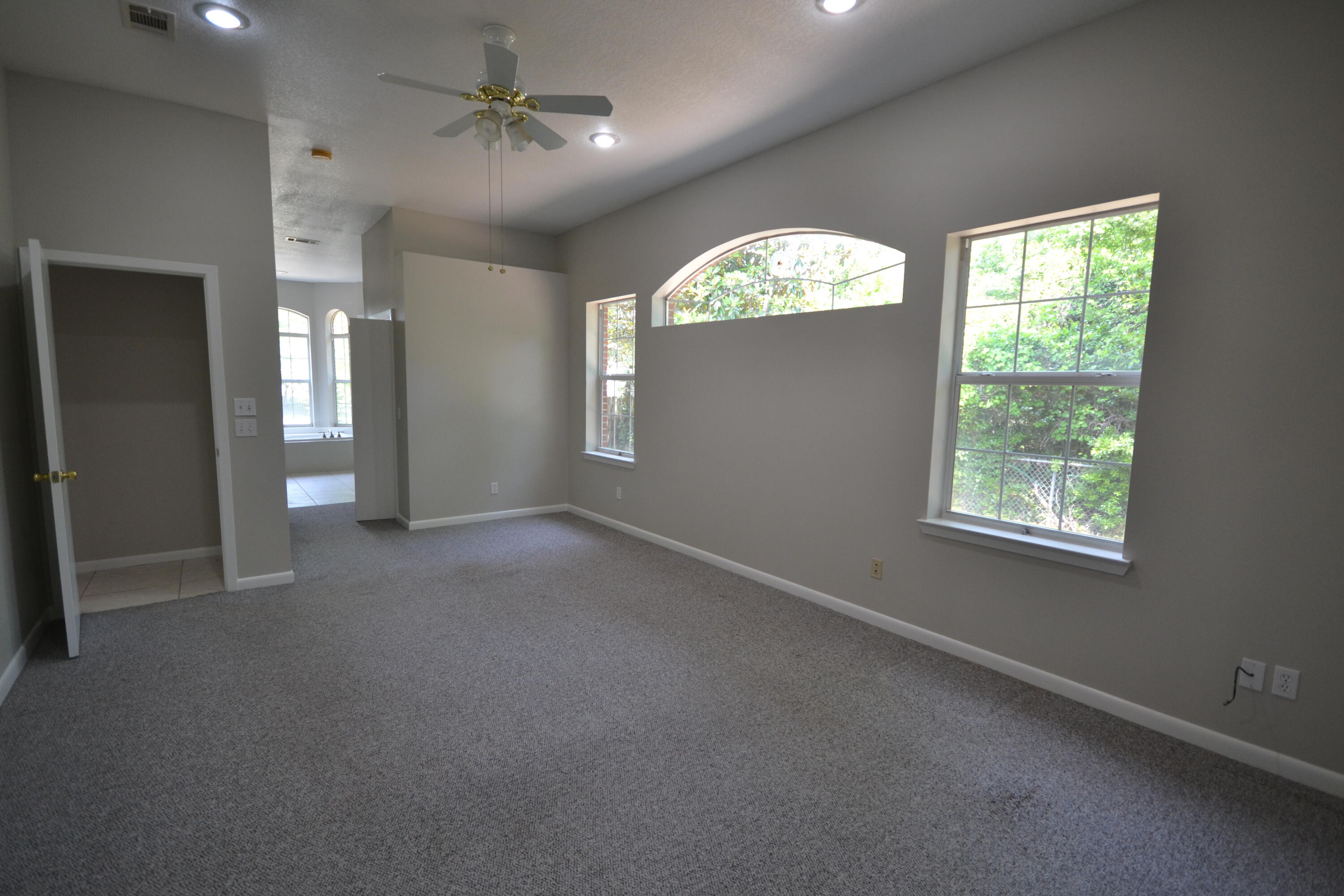 CAM ESTATES - Residential