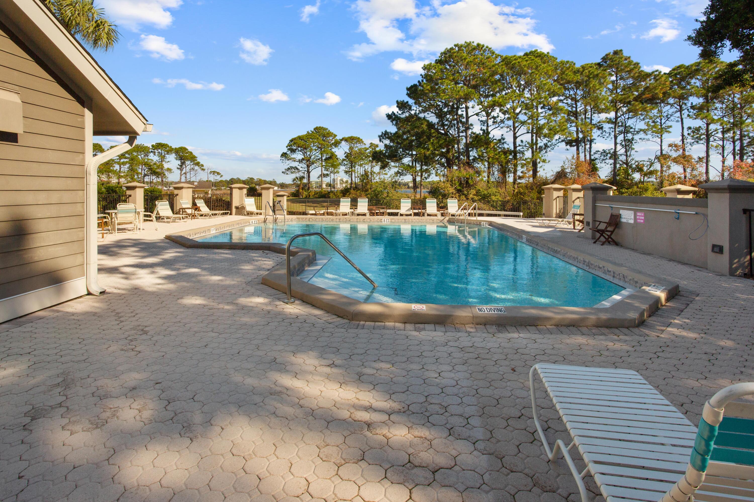 HARBOUR POINT CONDO
Sandestin Golf and Beach Resort - Residential