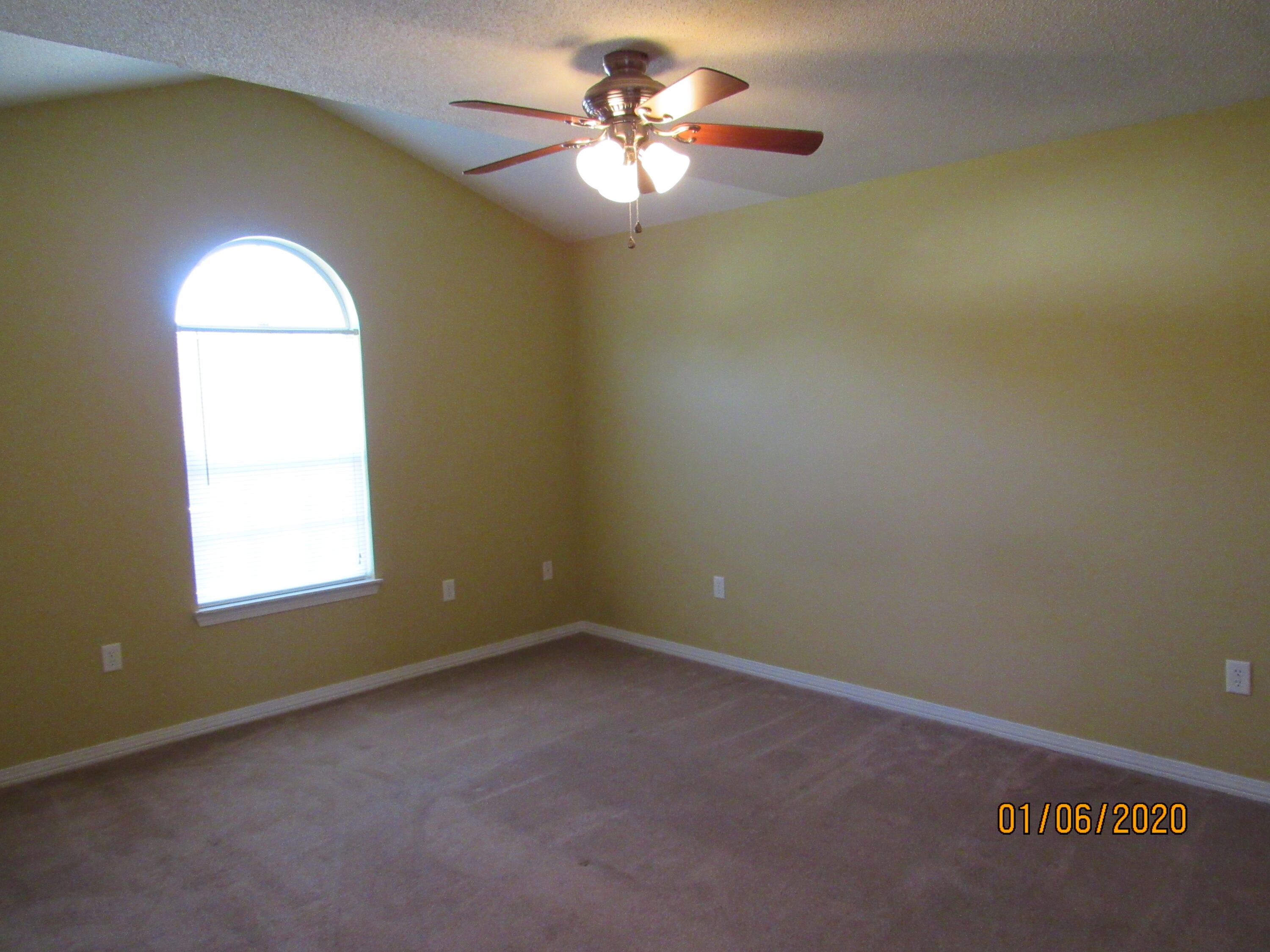 APLIN HEIGHTS S/D PH 1 - Residential Lease