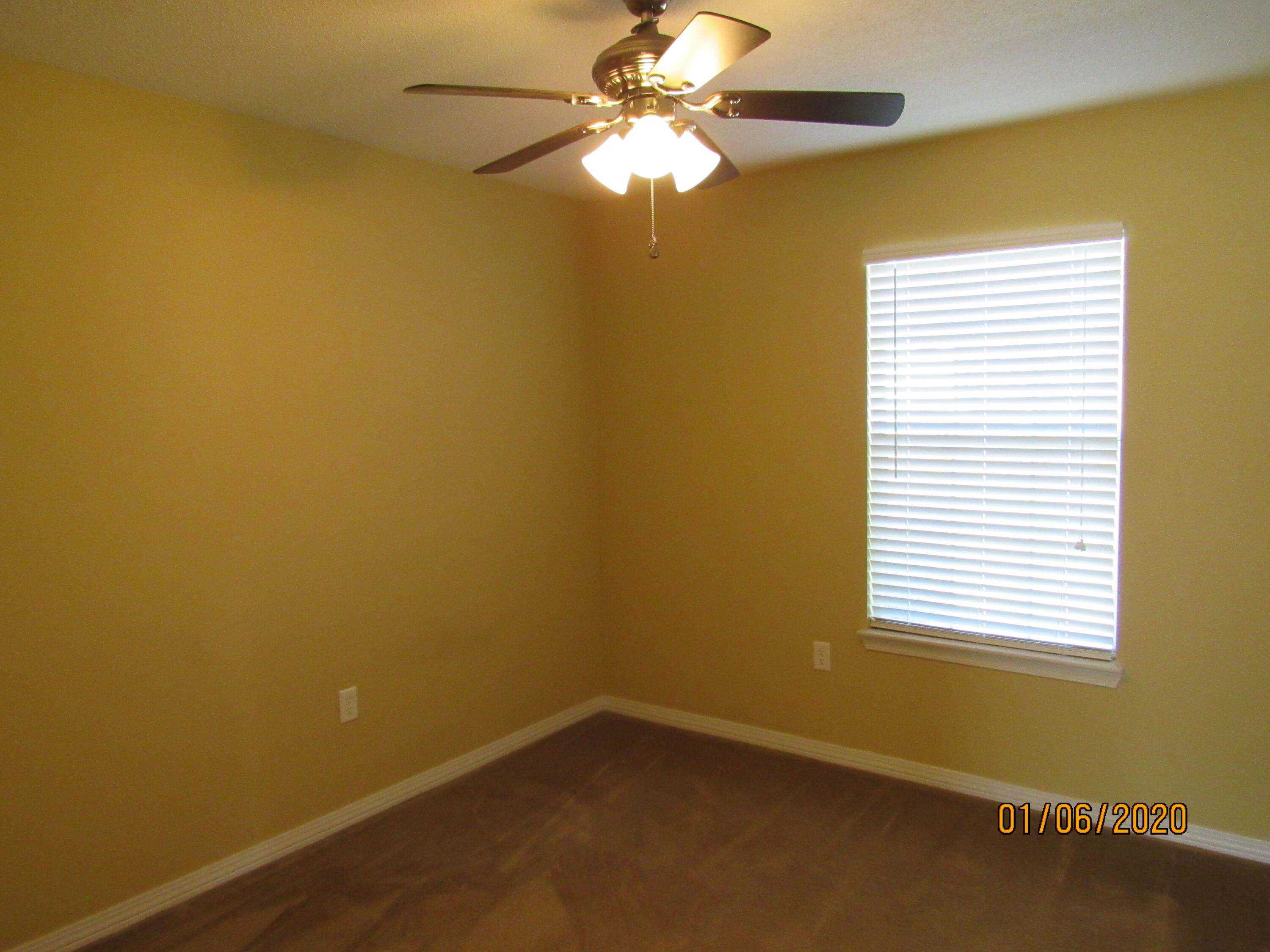 APLIN HEIGHTS S/D PH 1 - Residential Lease
