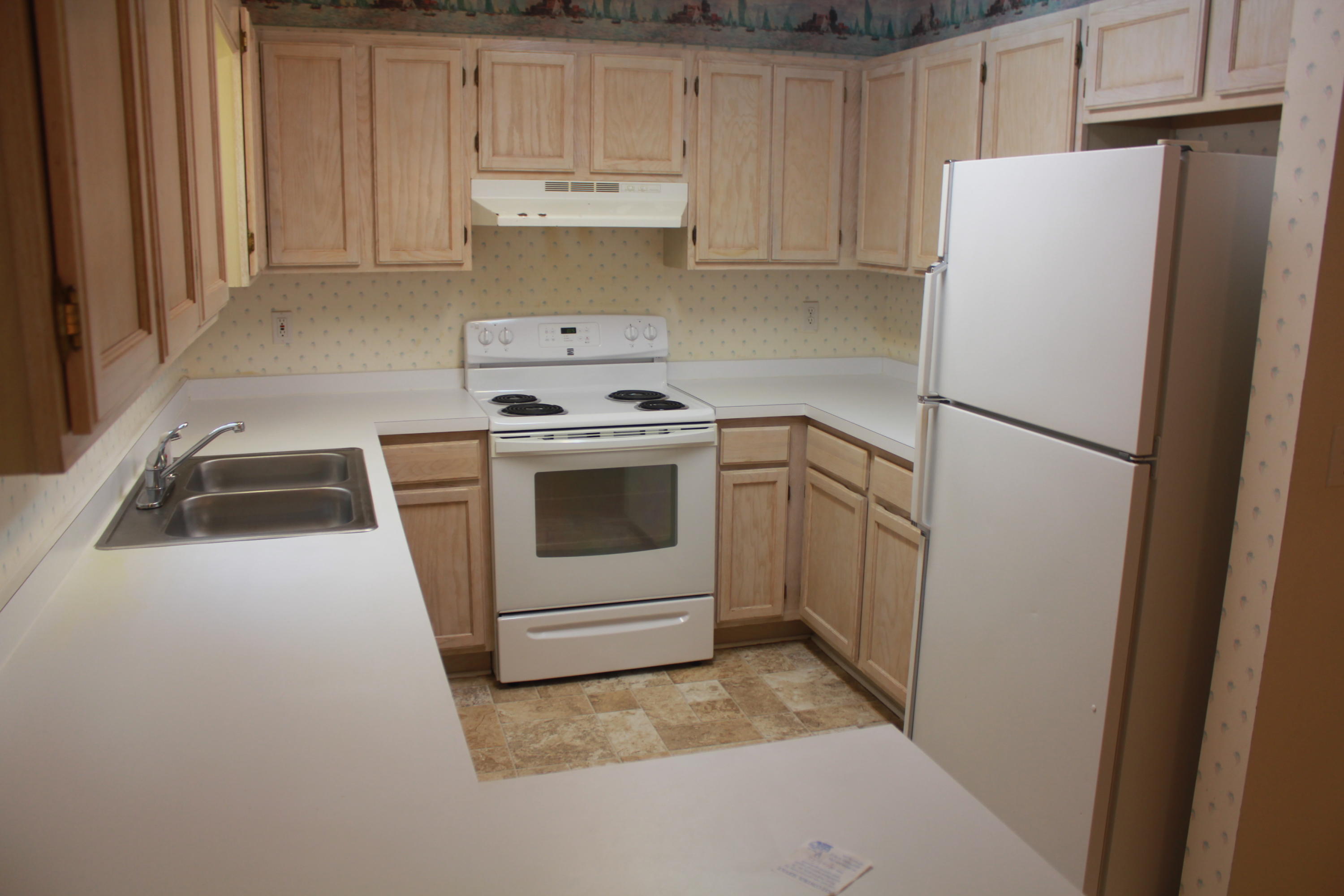 PIEDMONT PLACE - Residential Lease