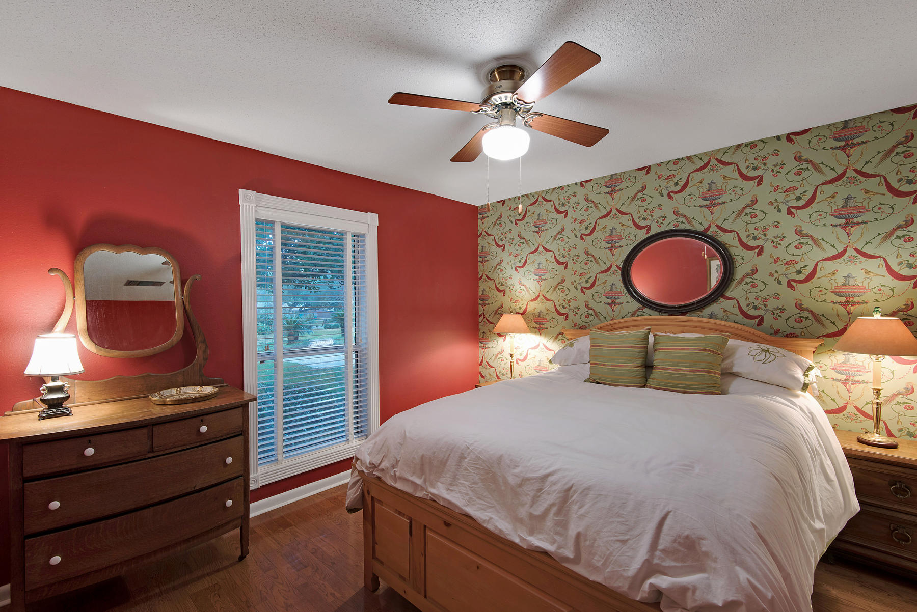 LAKE LORRAINE ESTATES 2 - Residential