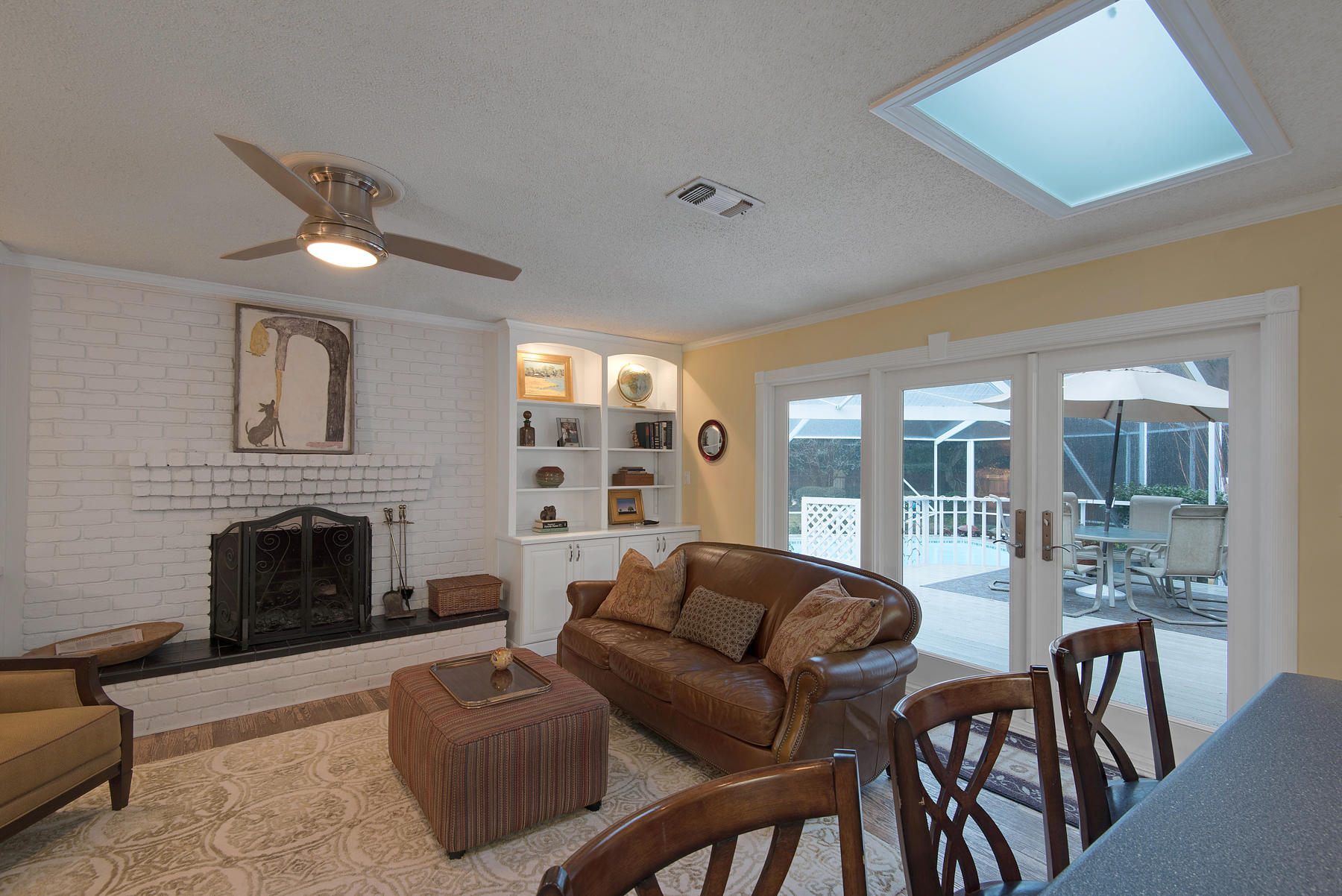 LAKE LORRAINE ESTATES 2 - Residential