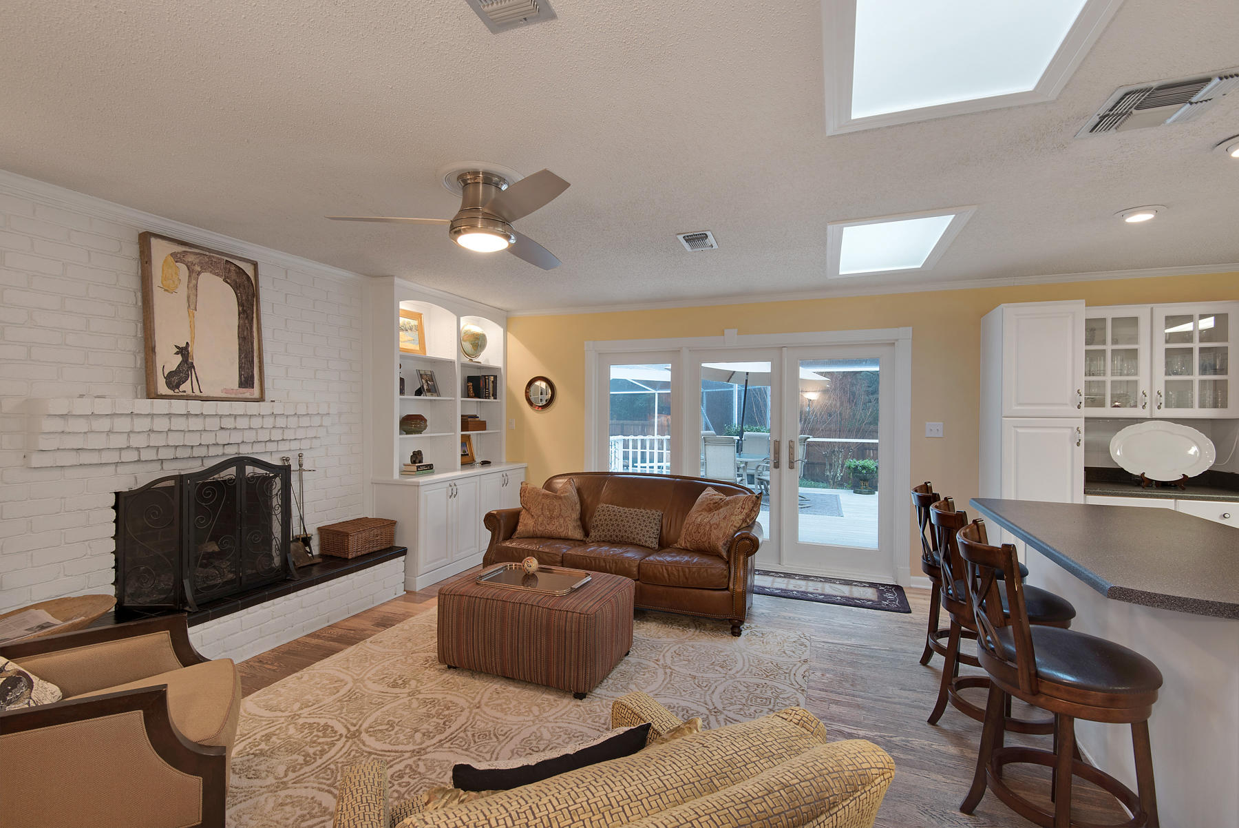 LAKE LORRAINE ESTATES 2 - Residential