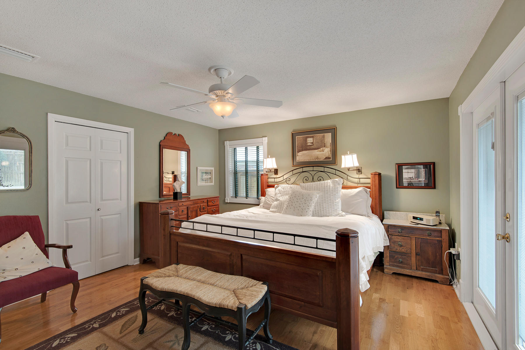 LAKE LORRAINE ESTATES 2 - Residential