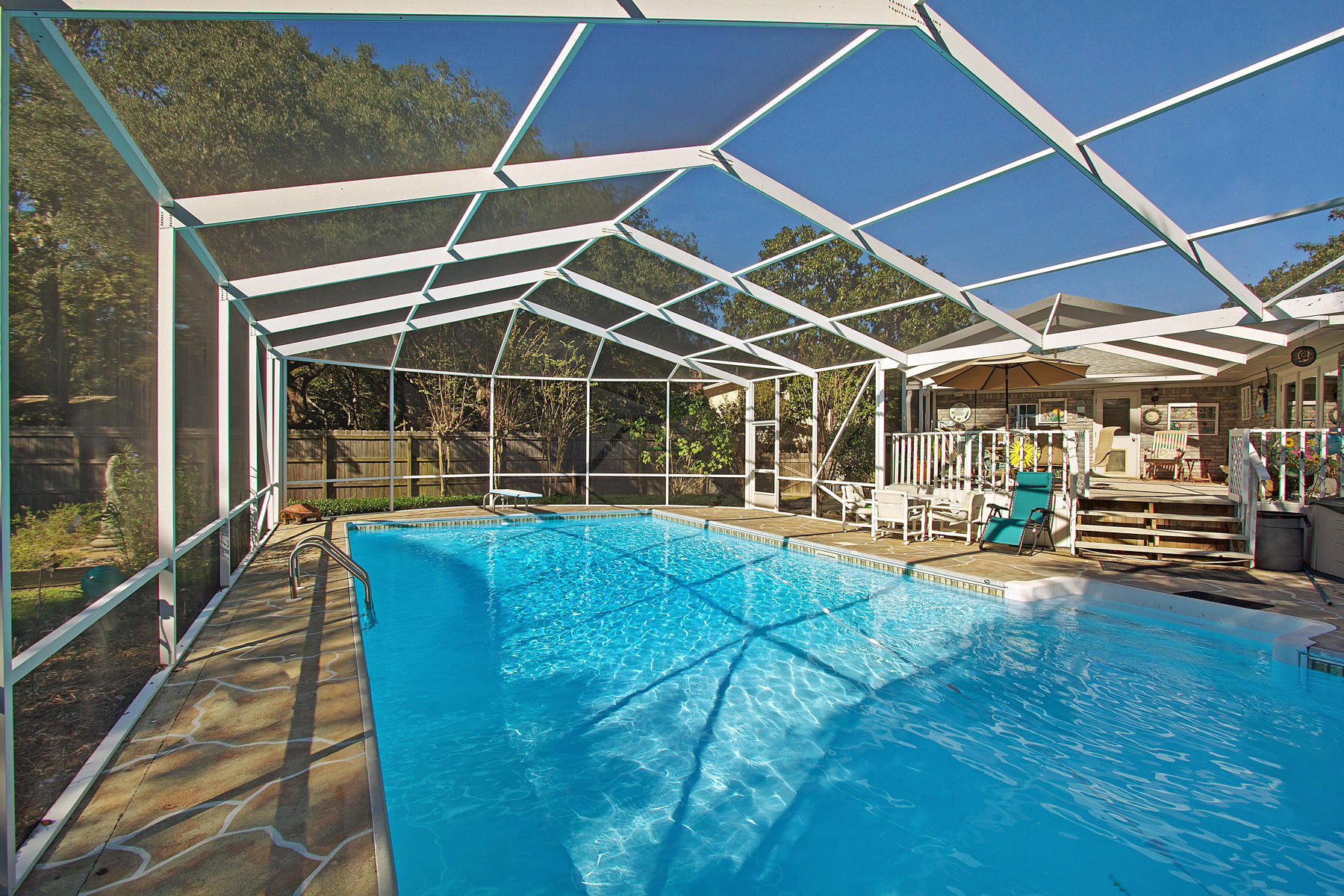 LAKE LORRAINE ESTATES 2 - Residential