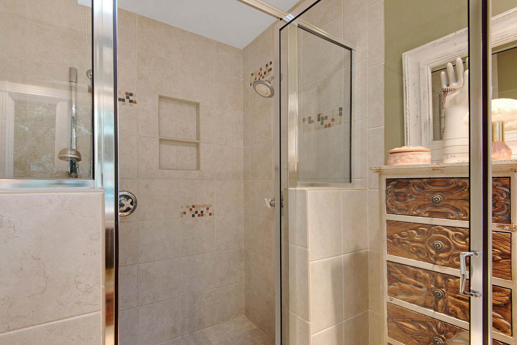 LAKE LORRAINE ESTATES 2 - Residential