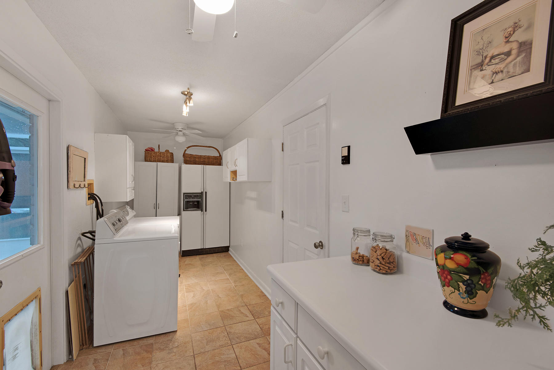 LAKE LORRAINE ESTATES 2 - Residential