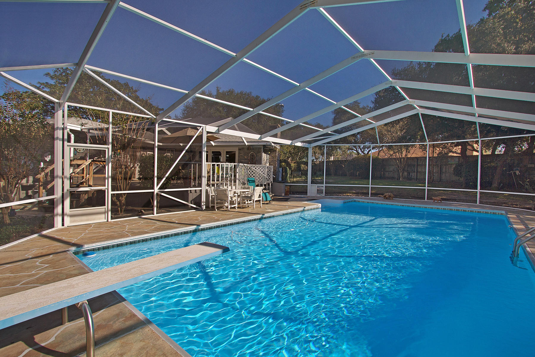 LAKE LORRAINE ESTATES 2 - Residential