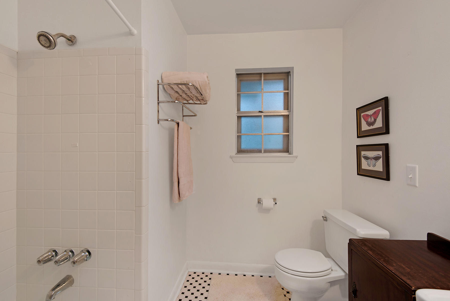 LAKE LORRAINE ESTATES 2 - Residential