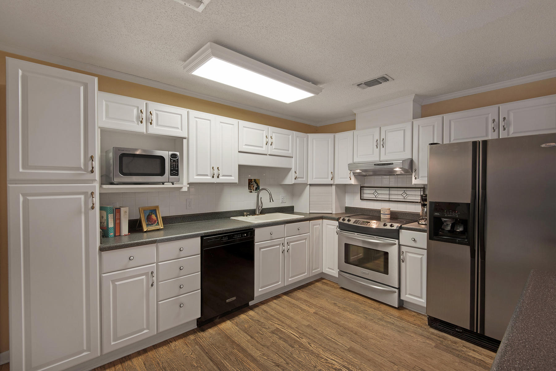 LAKE LORRAINE ESTATES 2 - Residential