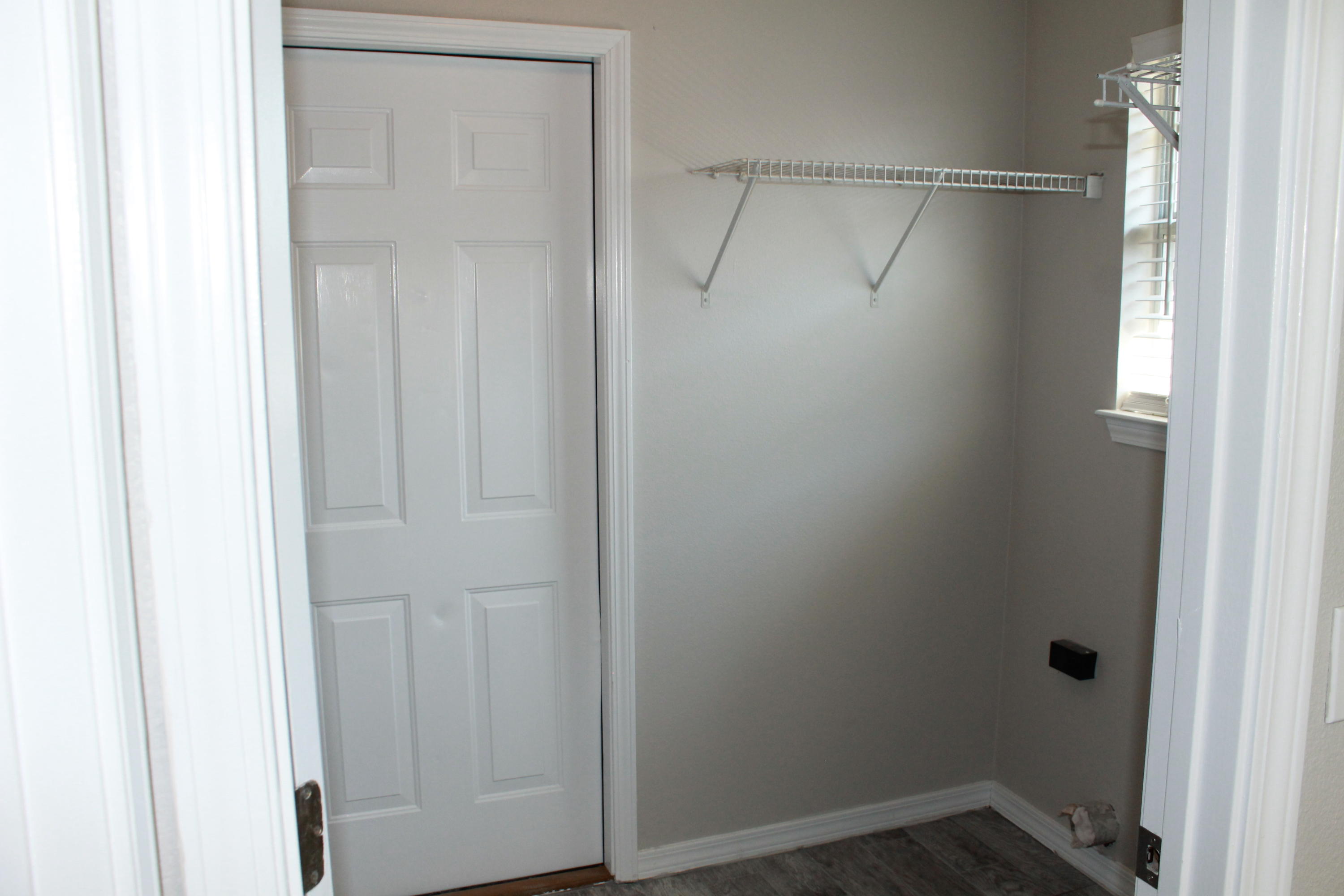 LIGHTHOUSE POINTE UNIT 3 - Residential Lease