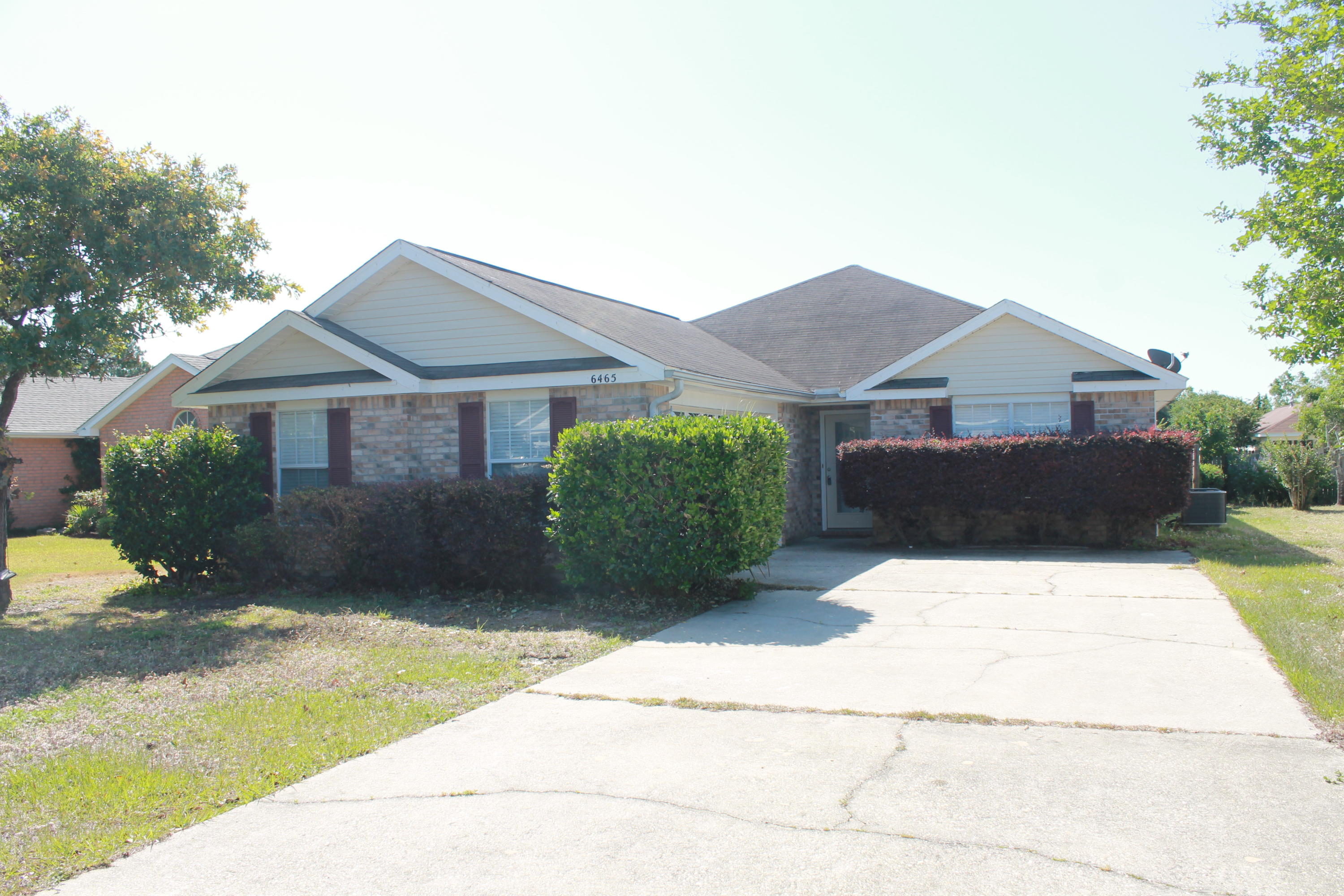 LIGHTHOUSE POINTE UNIT 3 - Residential Lease