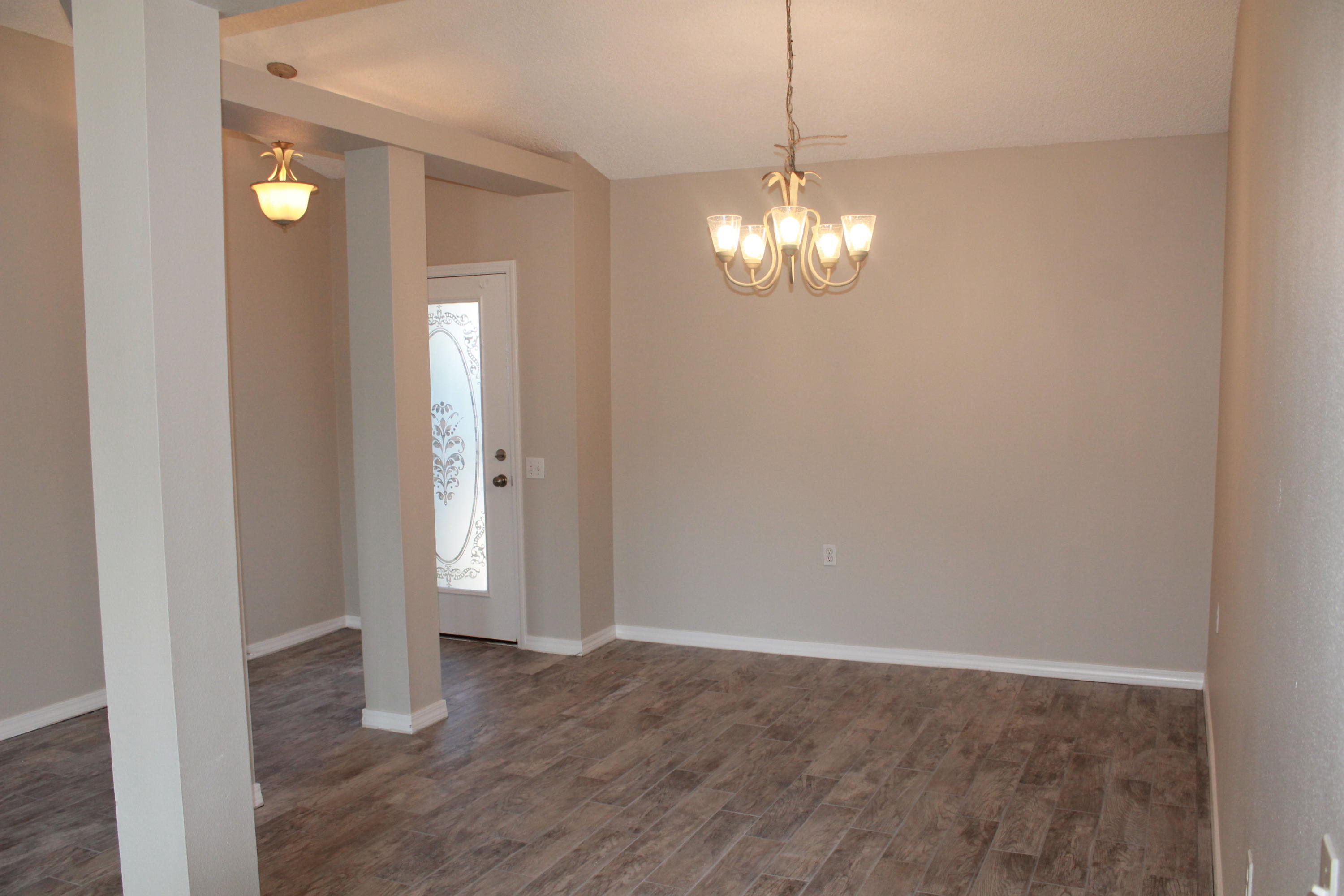 LIGHTHOUSE POINTE UNIT 3 - Residential Lease