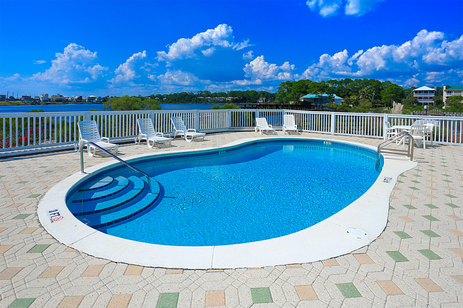 BEACH HAVEN COTTAGES - Residential