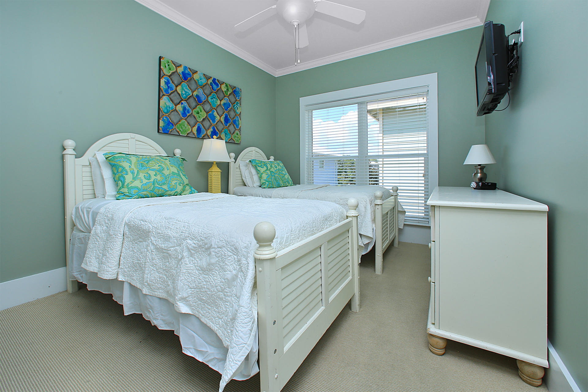 BEACH HAVEN COTTAGES - Residential