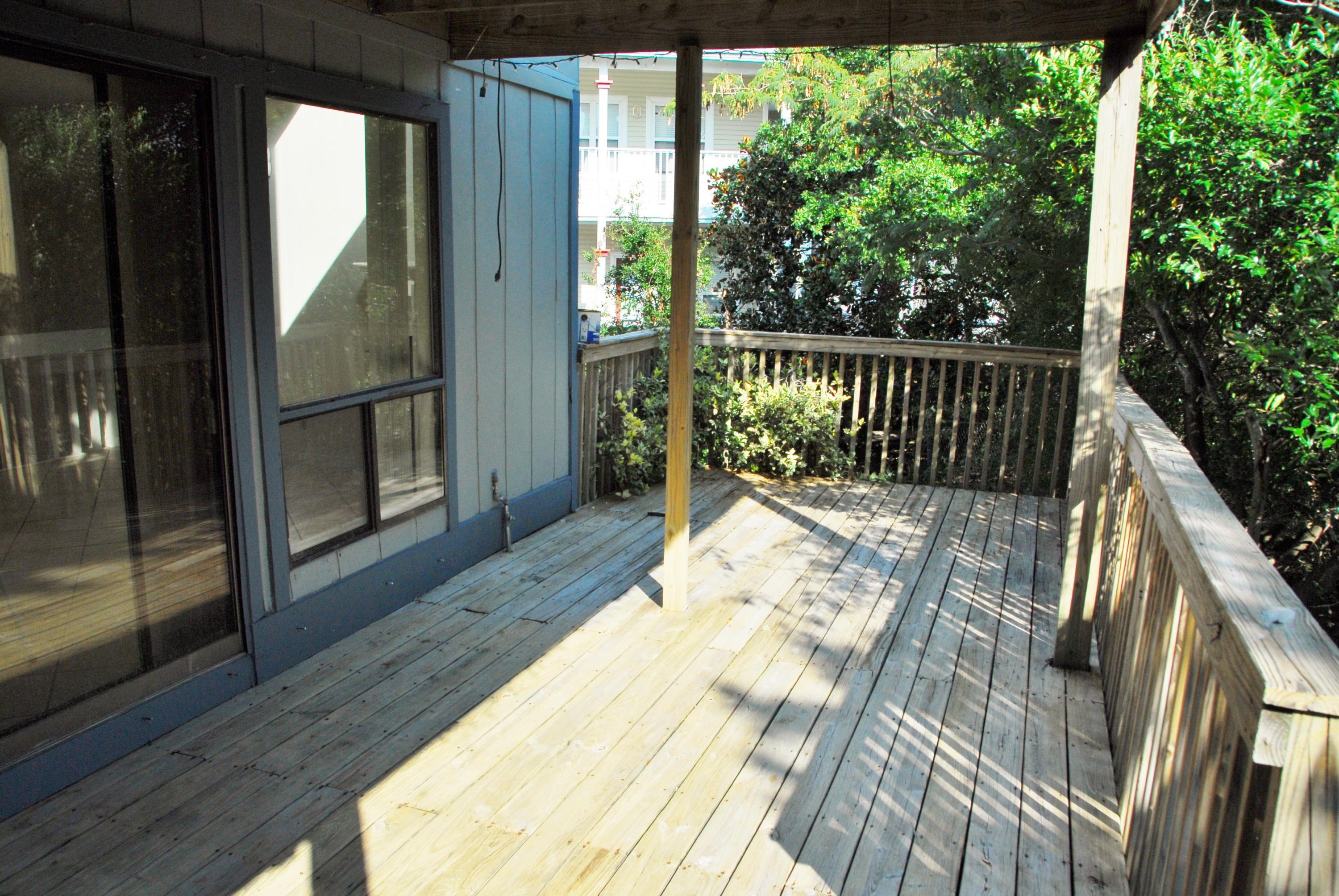 VIEW T/H THE - Residential